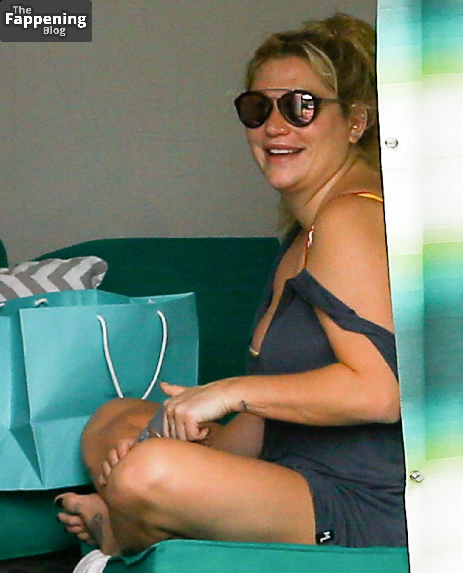 kesha-nude-25103-the-fappening-pics_