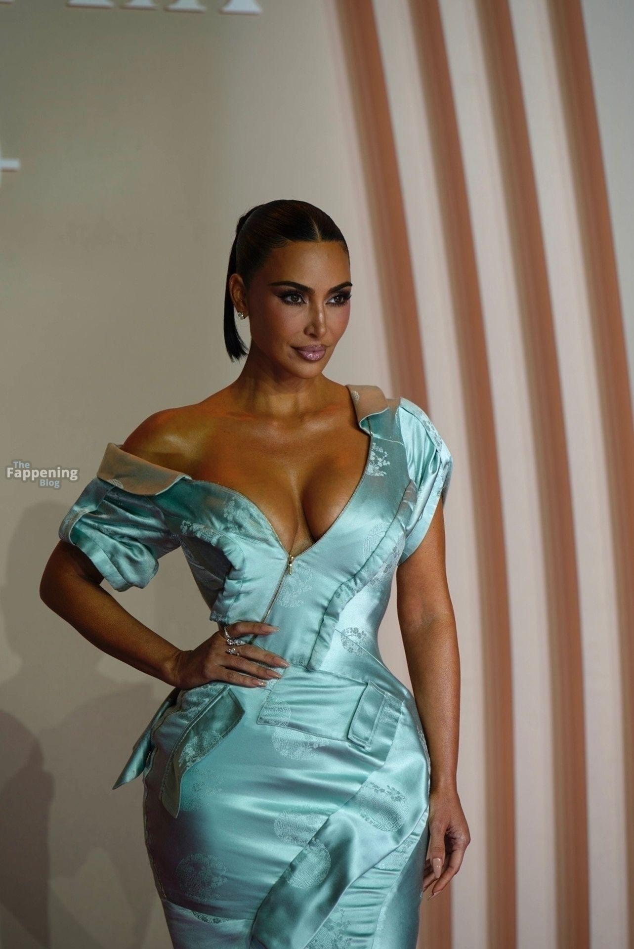 kim-kardashian-16-the-fappening-pics_-1