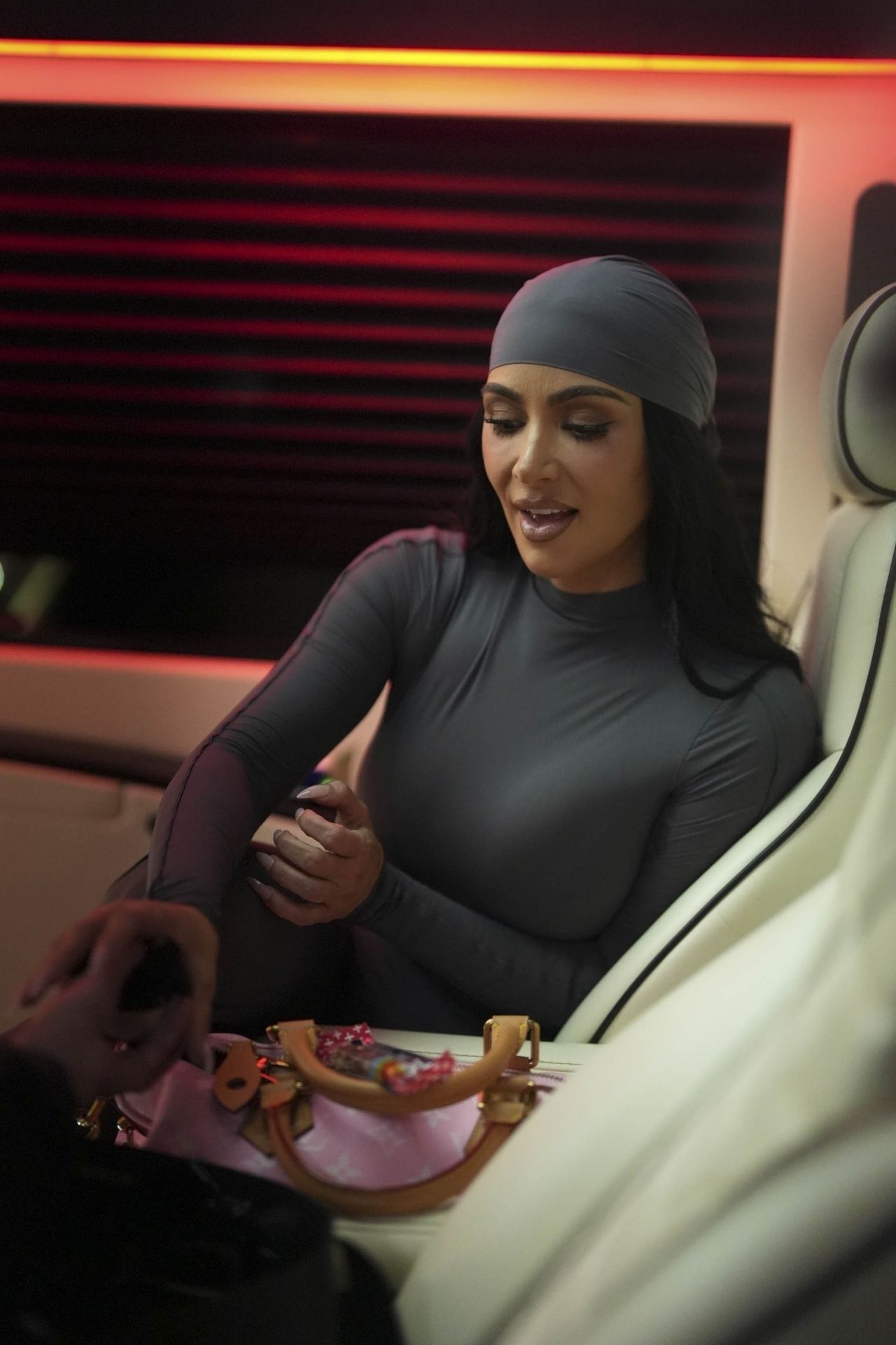 kim-kardashian-173-the-fappening-pics-the-fappening-pics_