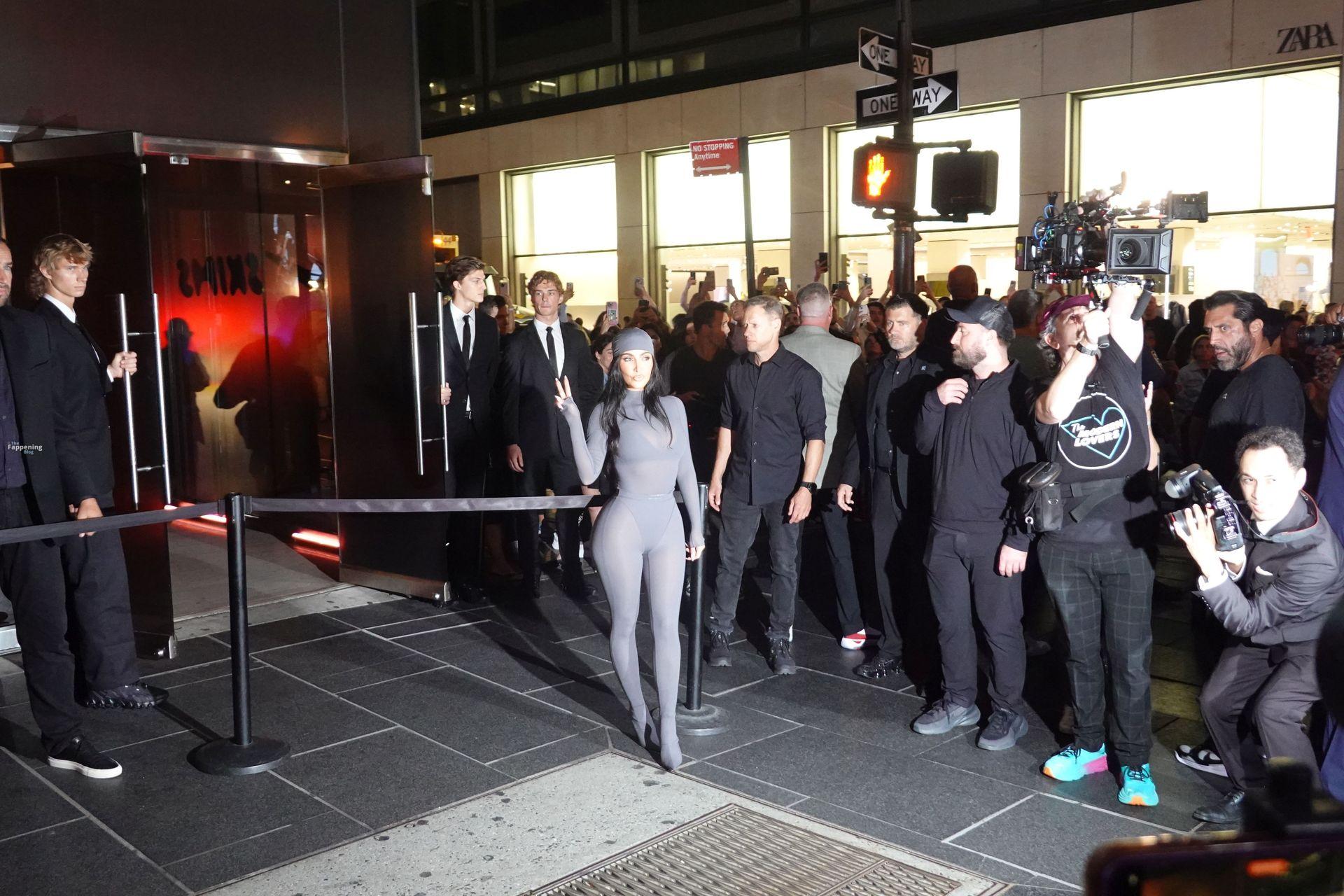 kim-kardashian-225-the-fappening-pics-the-fappening-pics_