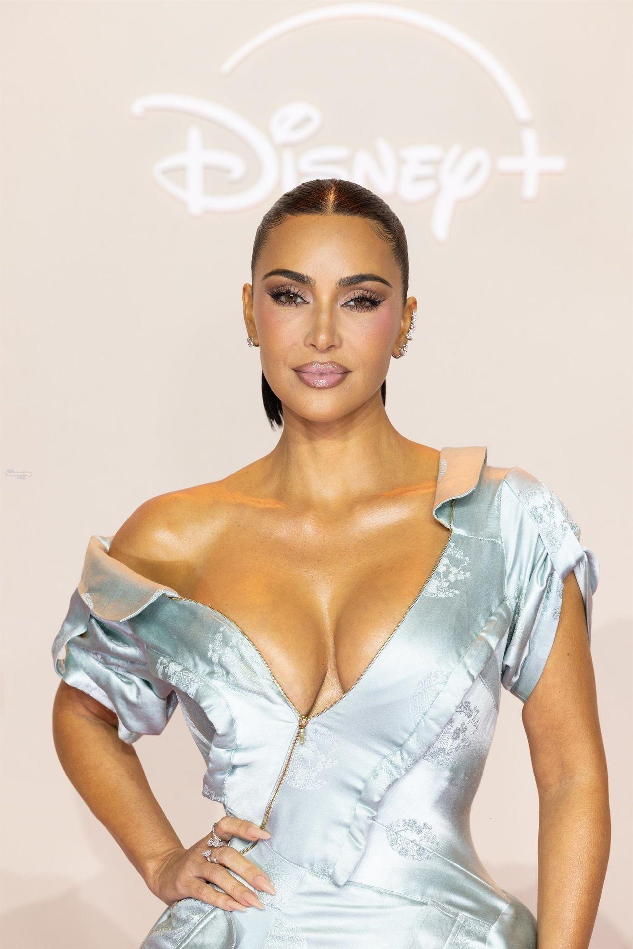 kim-kardashian-42-the-fappening-pics_