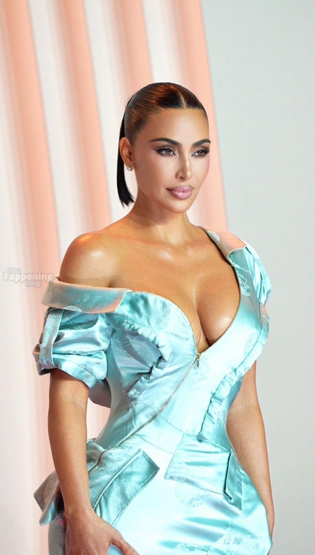 kim-kardashian-60-the-fappening-pics_