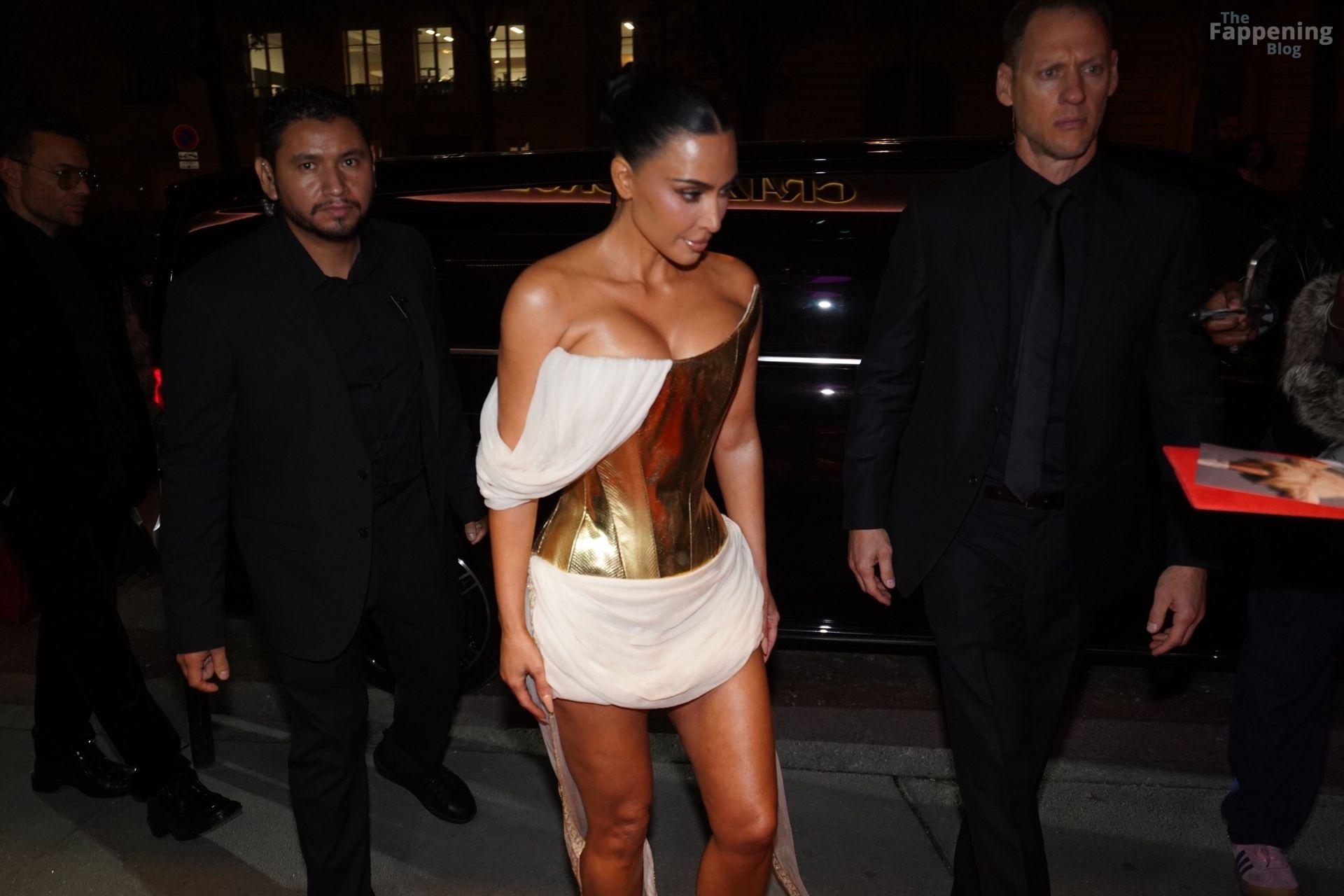 kim-kardashian-sexy-100-the-fappening-pics_-2