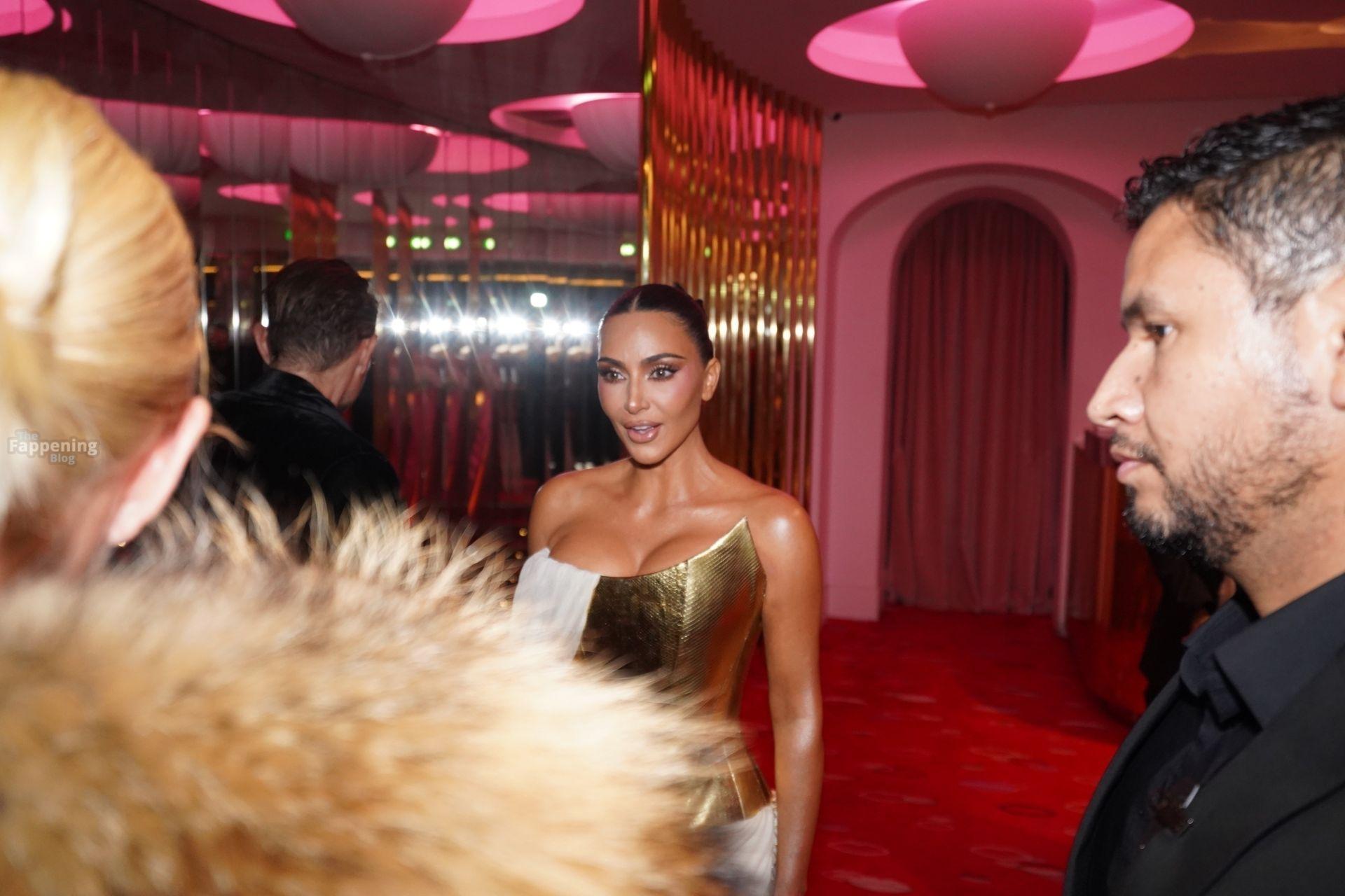 kim-kardashian-sexy-101-the-fappening-pics_-2