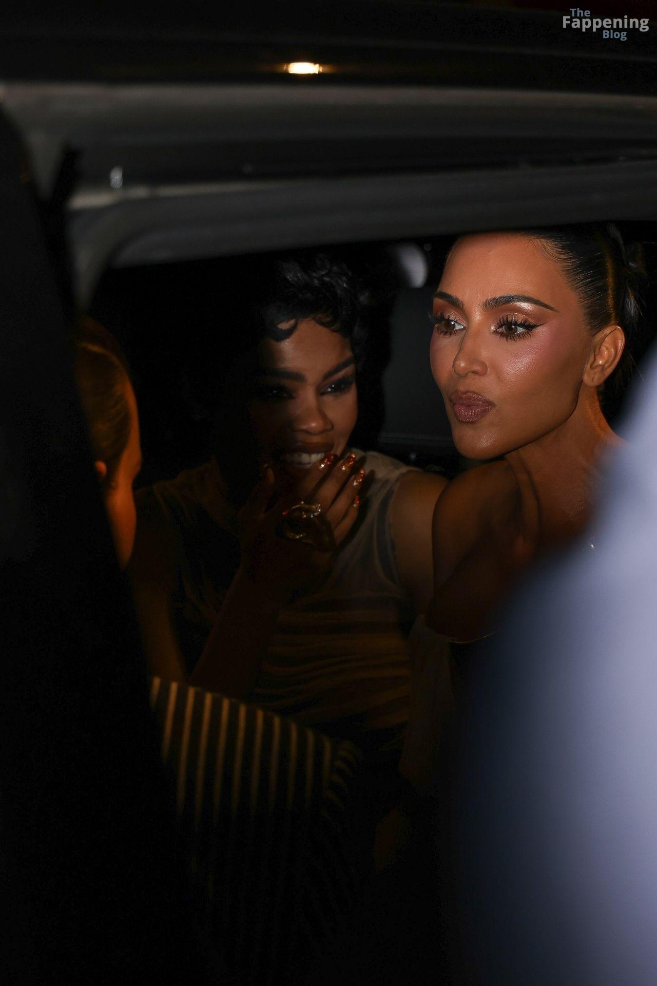 kim-kardashian-sexy-114-the-fappening-pics_-2