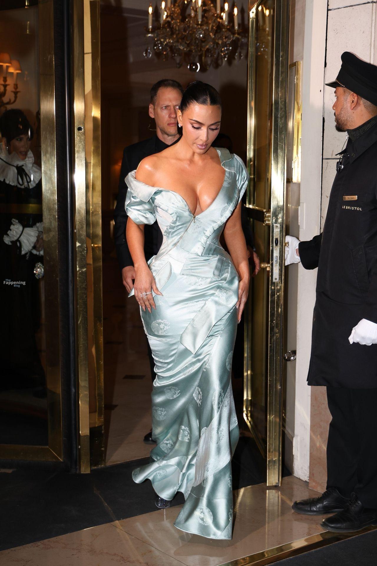 kim-kardashian-sexy-16-the-fappening-pics_-1