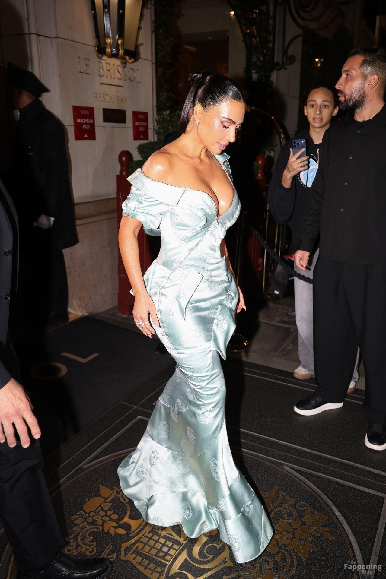 kim-kardashian-sexy-31-the-fappening-pics_-1