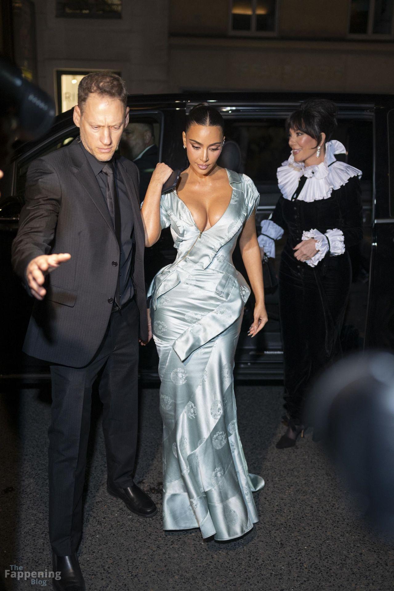 kim-kardashian-sexy-41-the-fappening-pics_-1