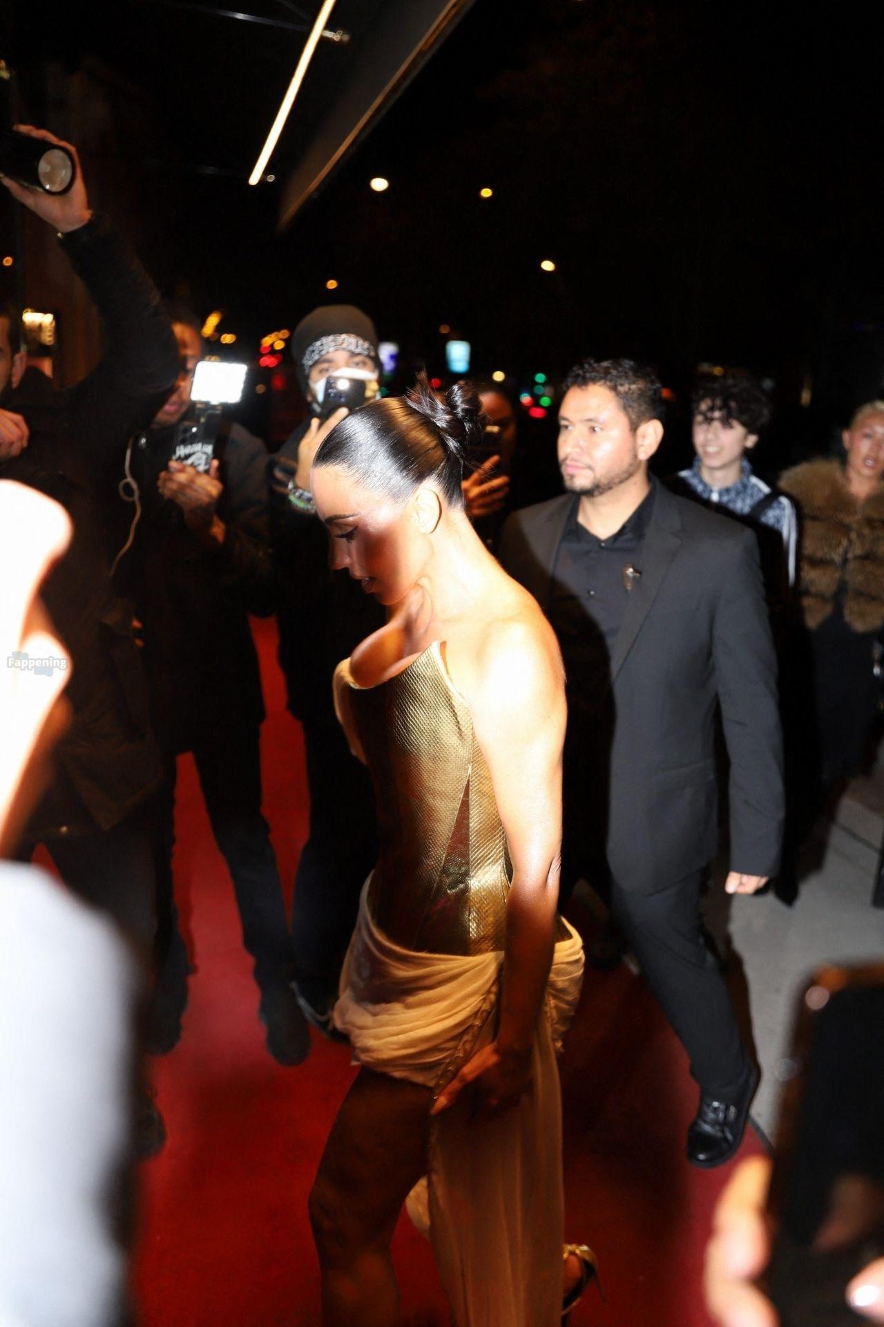 kim-kardashian-sexy-42-the-fappening-pics_-3