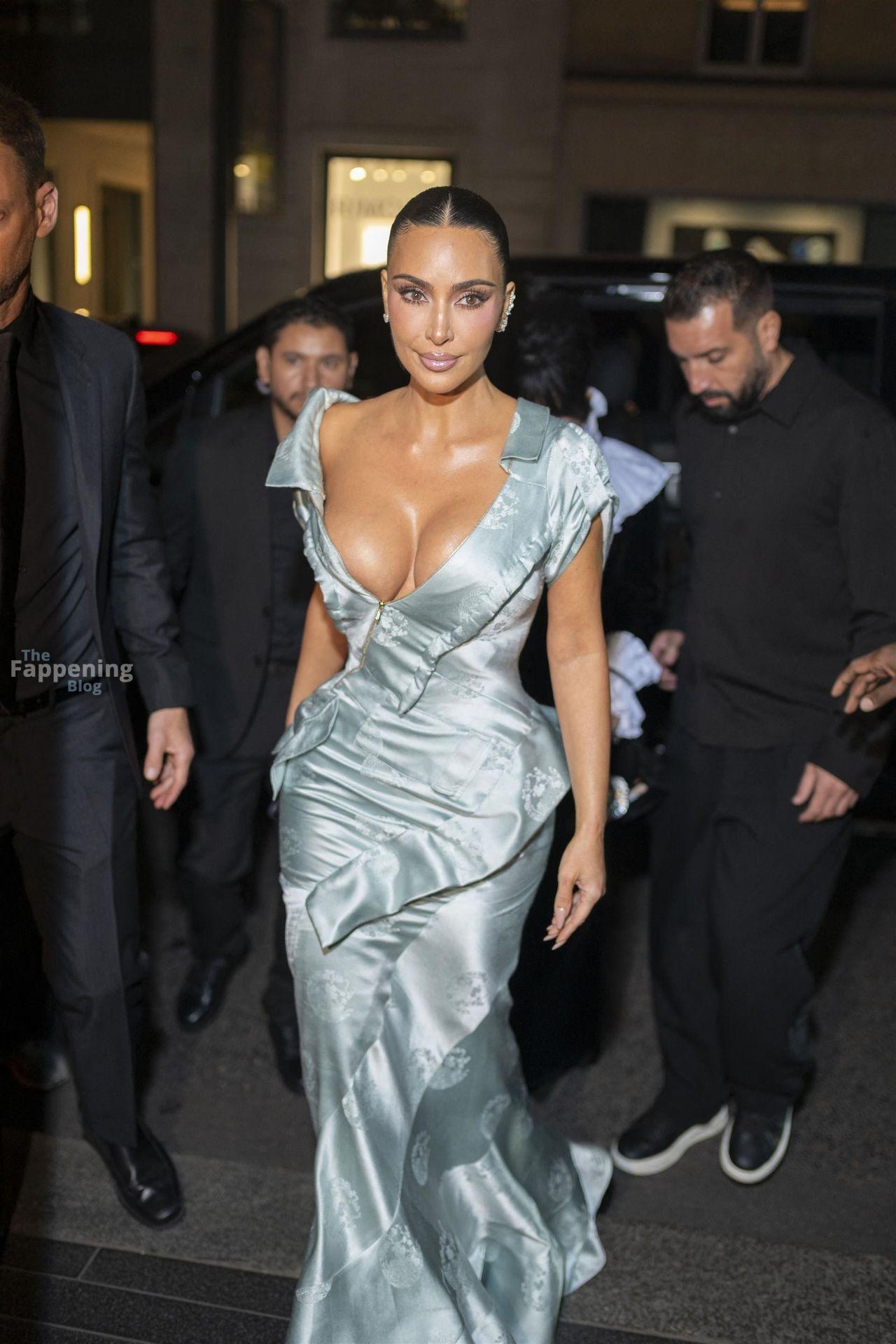 kim-kardashian-sexy-44-the-fappening-pics_-1