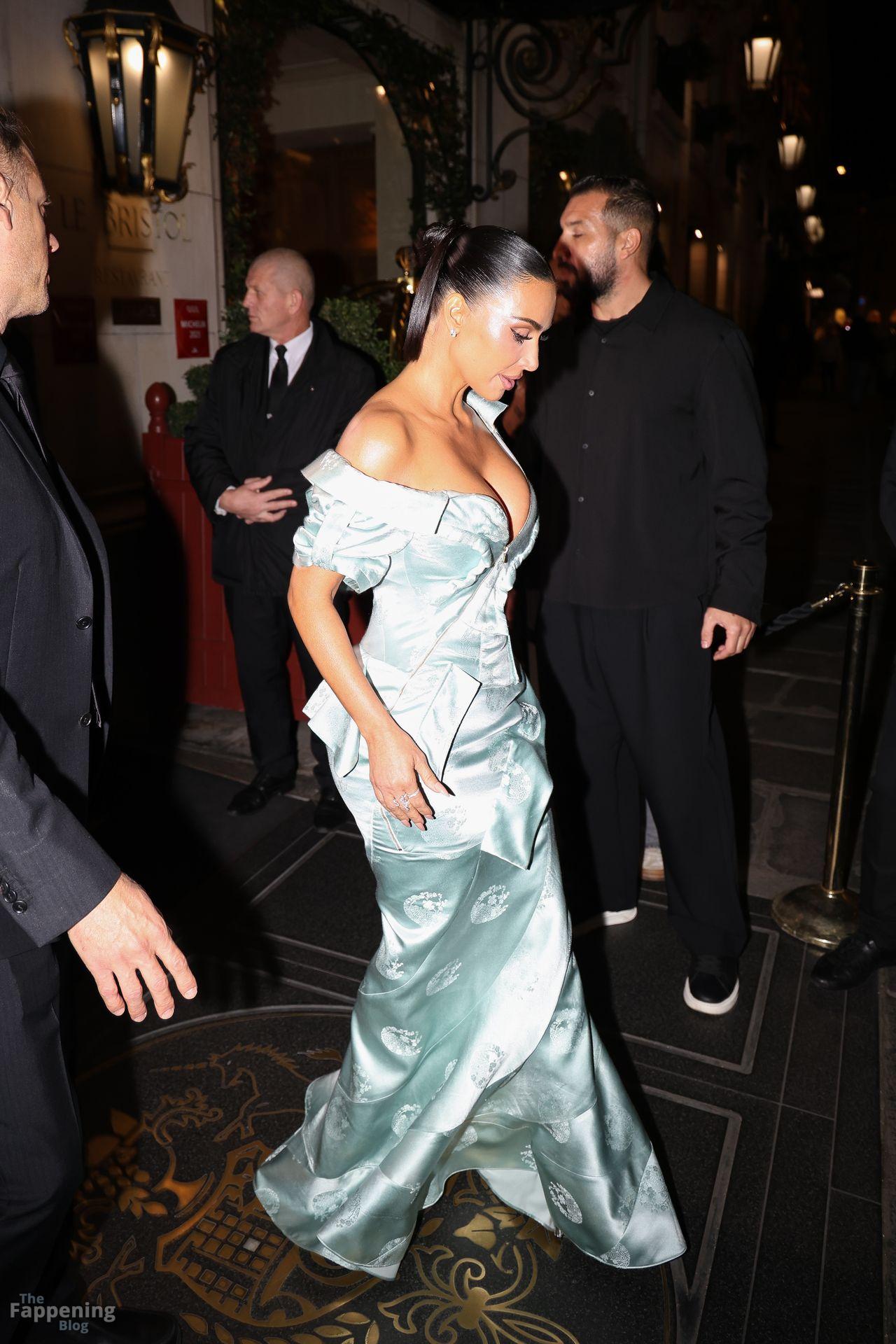 kim-kardashian-sexy-73-the-fappening-pics_-1