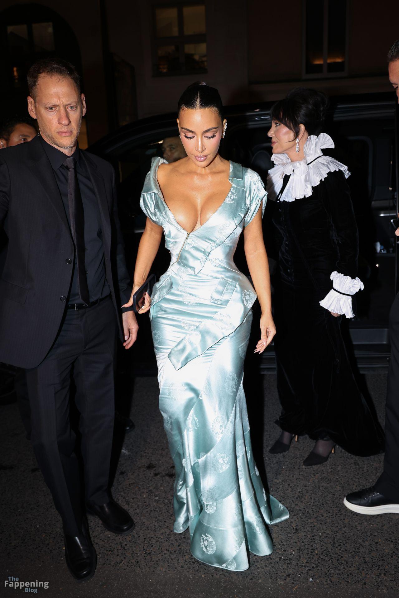 kim-kardashian-sexy-87-the-fappening-pics_-1