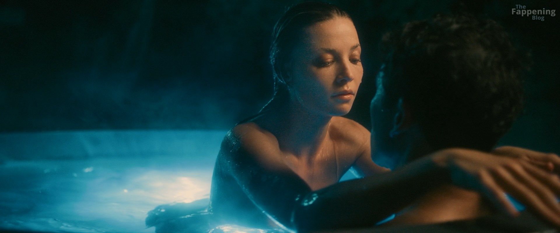 lena-meckel-nude-sexy-26-the-fappening-pics_