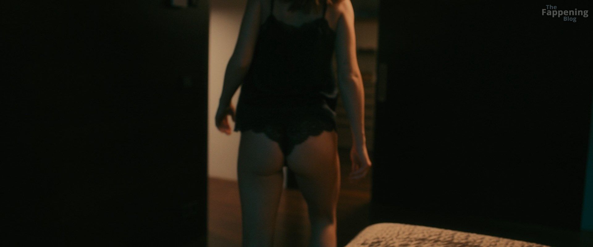 lena-meckel-nude-sexy-31-the-fappening-pics_