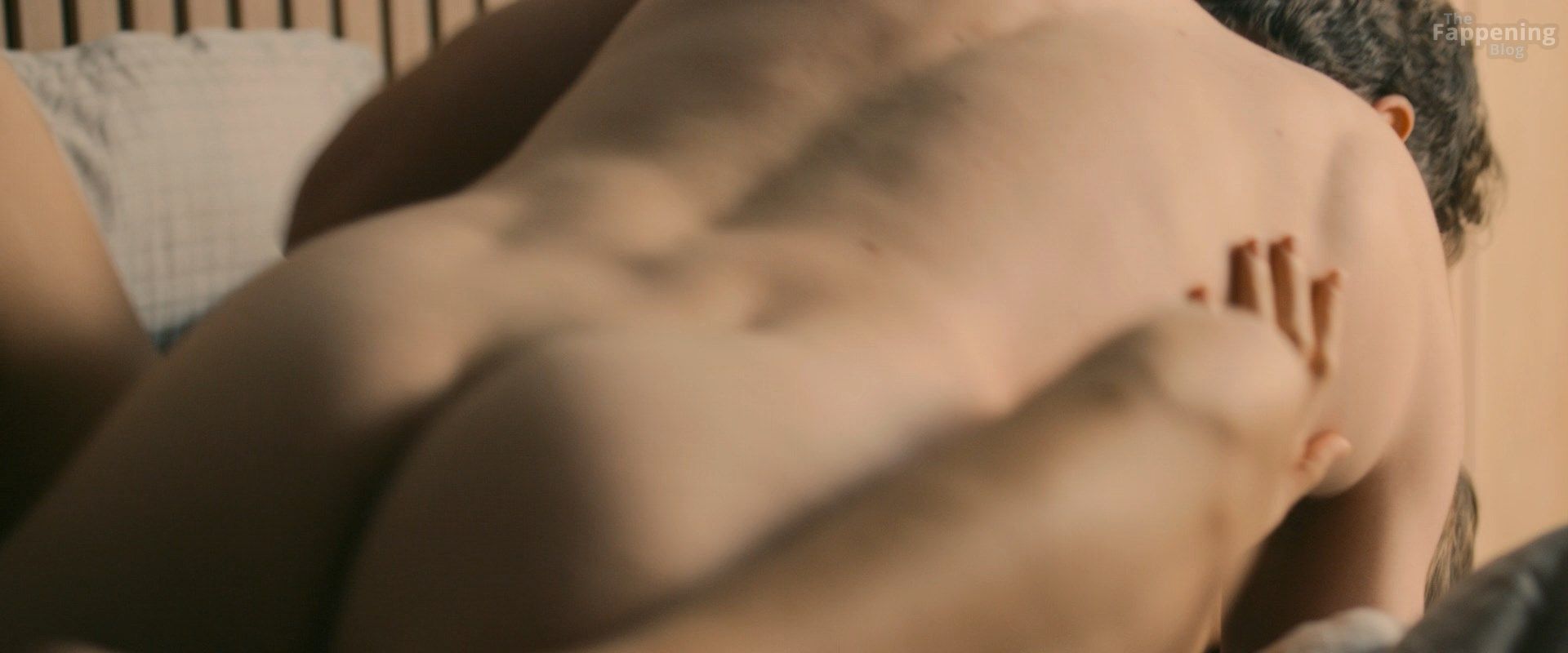 lena-meckel-nude-sexy-42-the-fappening-pics_