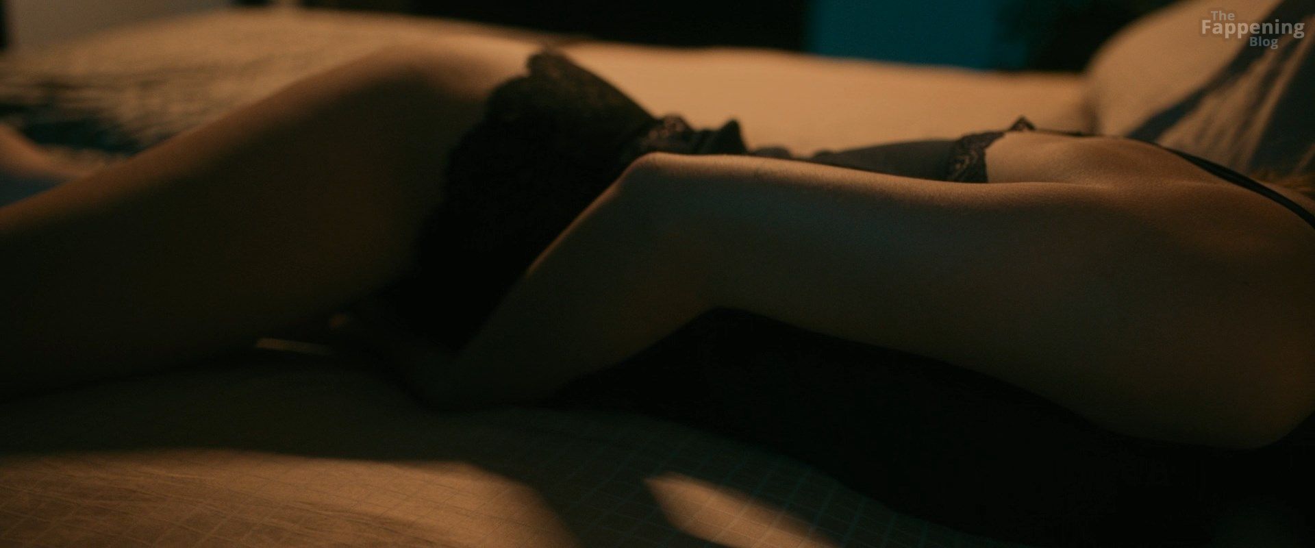 lena-meckel-nude-sexy-49-the-fappening-pics_