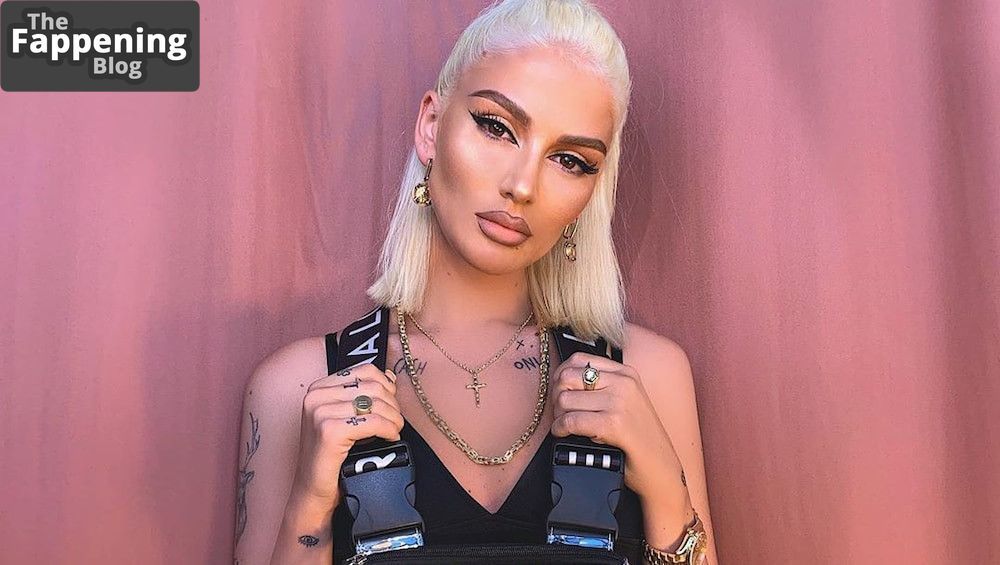 loredana-zefi-hot-890431-the-fappening-pics_