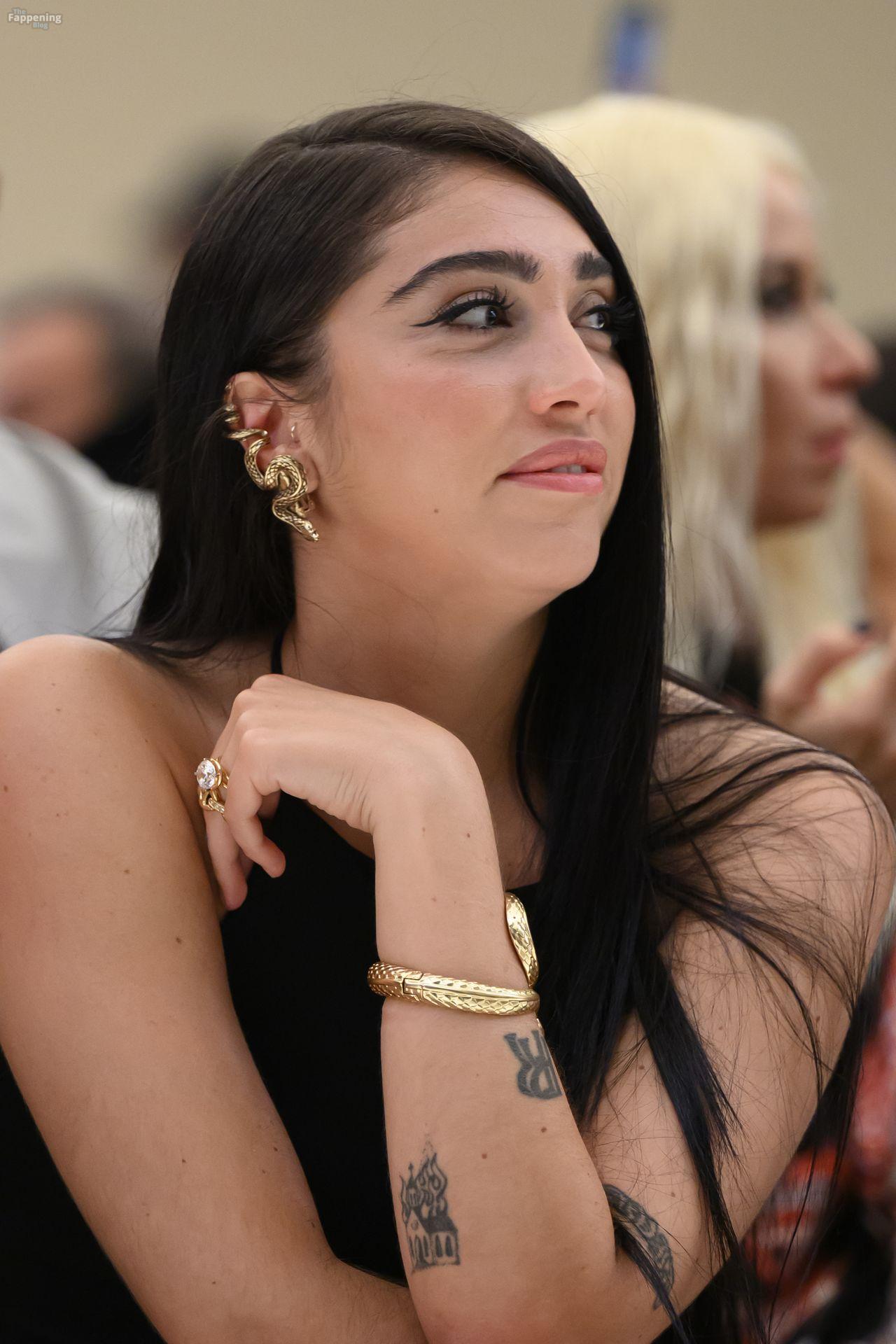 lourdes-leon-sexy-13-the-fappening-pics_