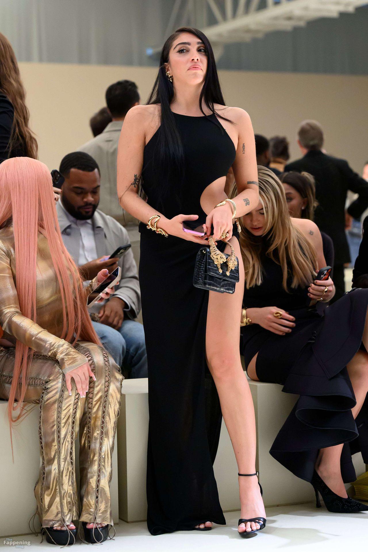 lourdes-leon-sexy-55-the-fappening-pics_