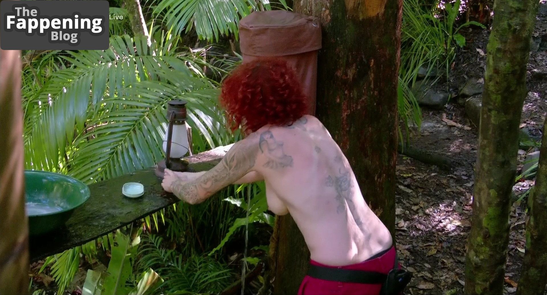 lucy-diakovska-nackt-141106-the-fappening-pics_