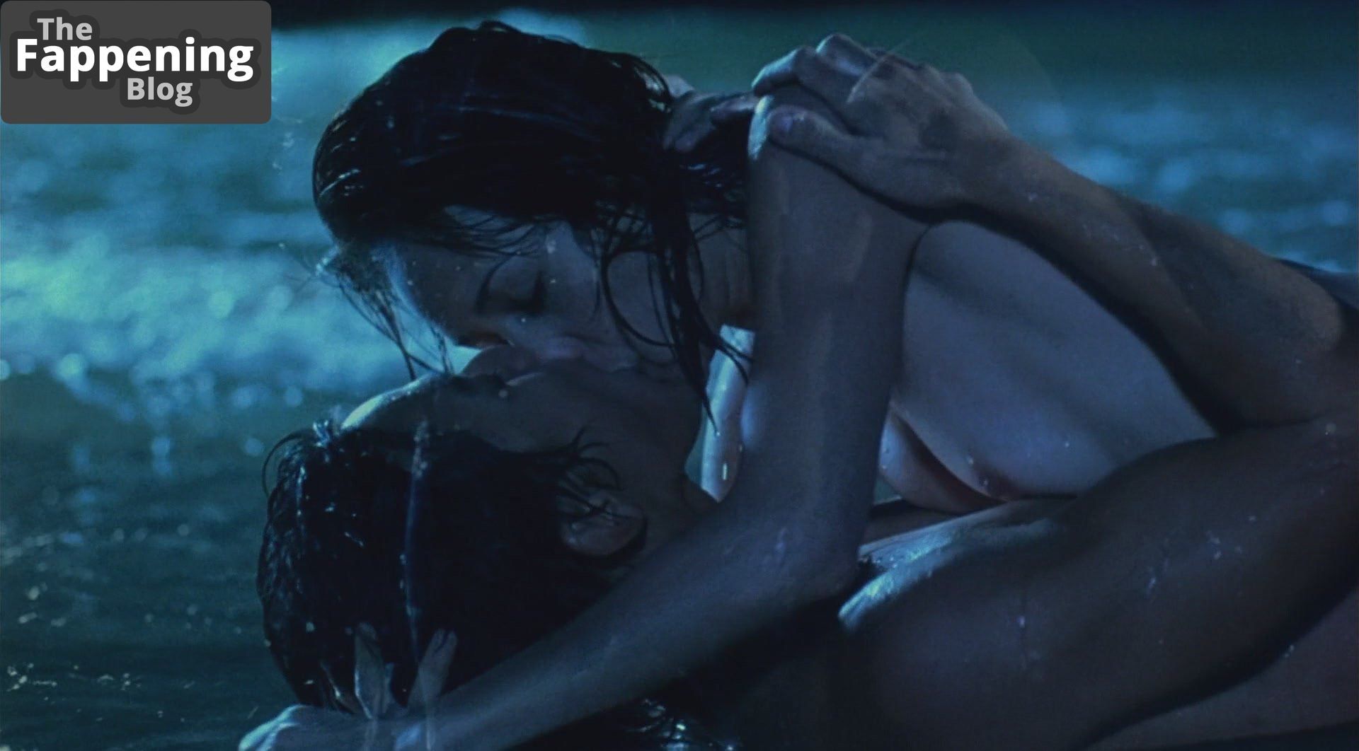 maggie-quigley-nude-scene-31026-the-fappening-pics_