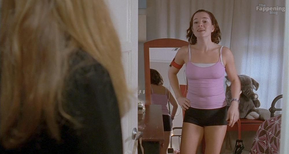 marguerite-moreau-nude-sexy-27-the-fappening-pics_