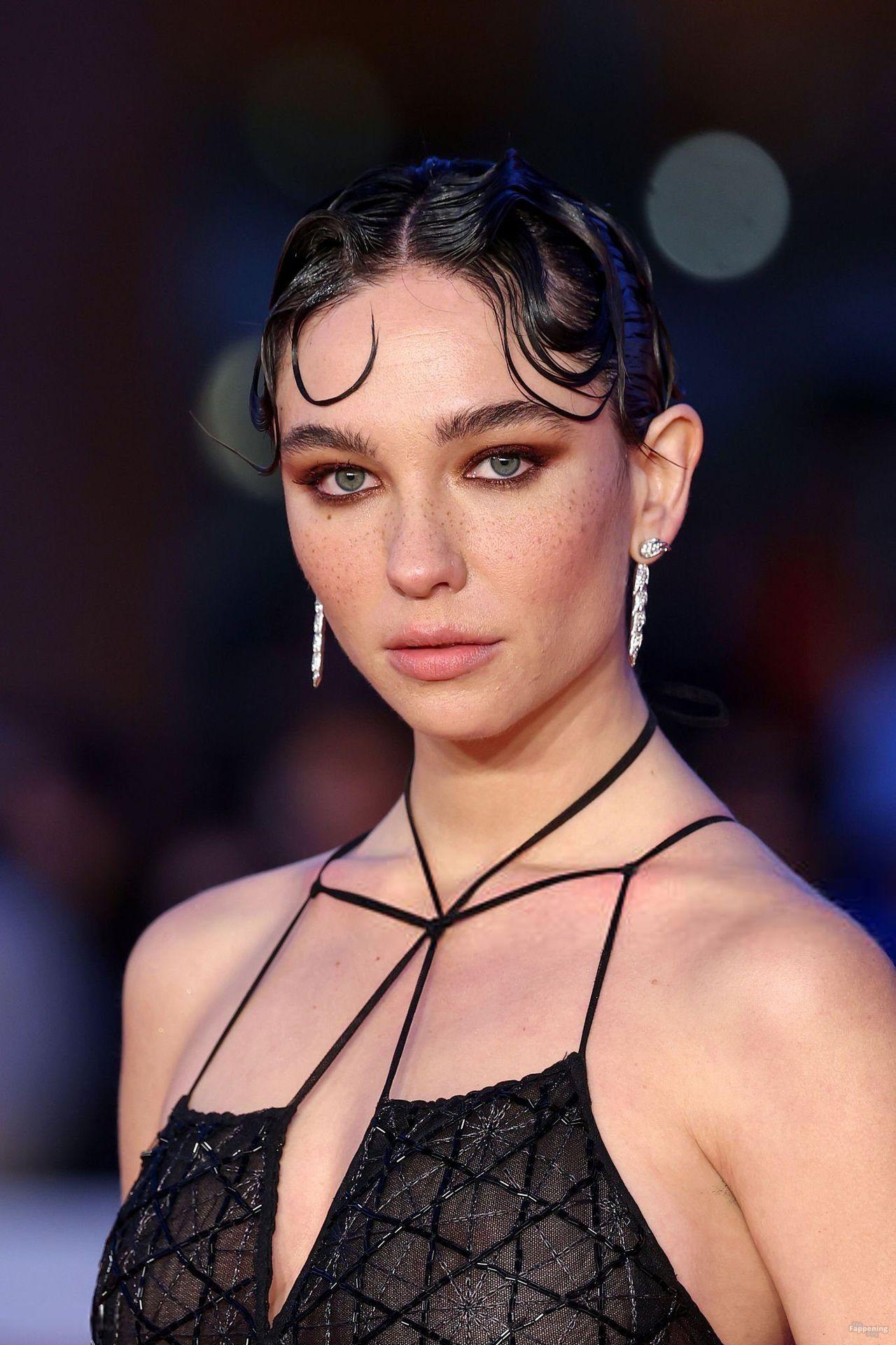 matilda-de-angelis-105-the-fappening-pics_