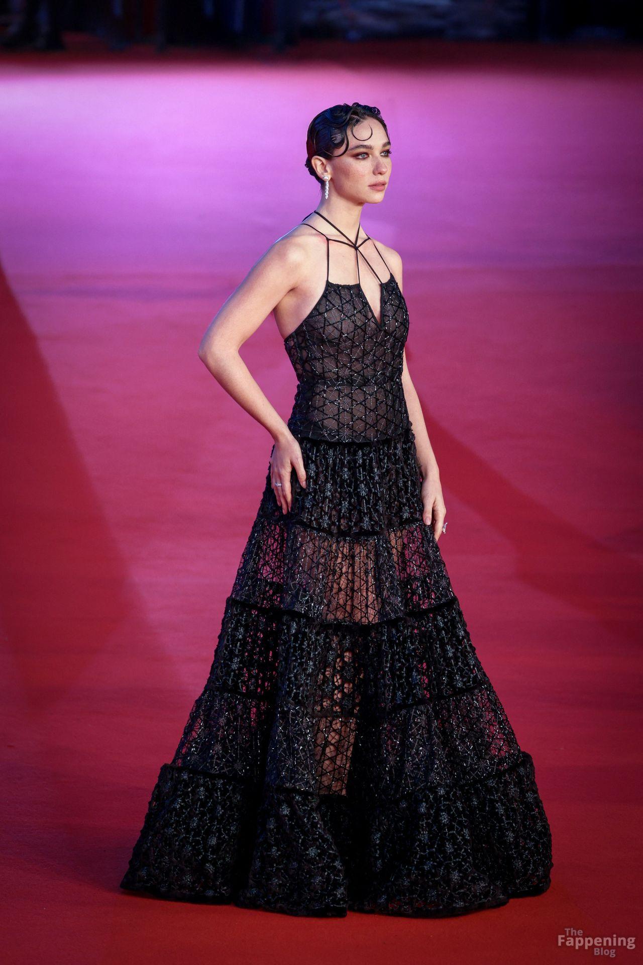 matilda-de-angelis-121-the-fappening-pics_