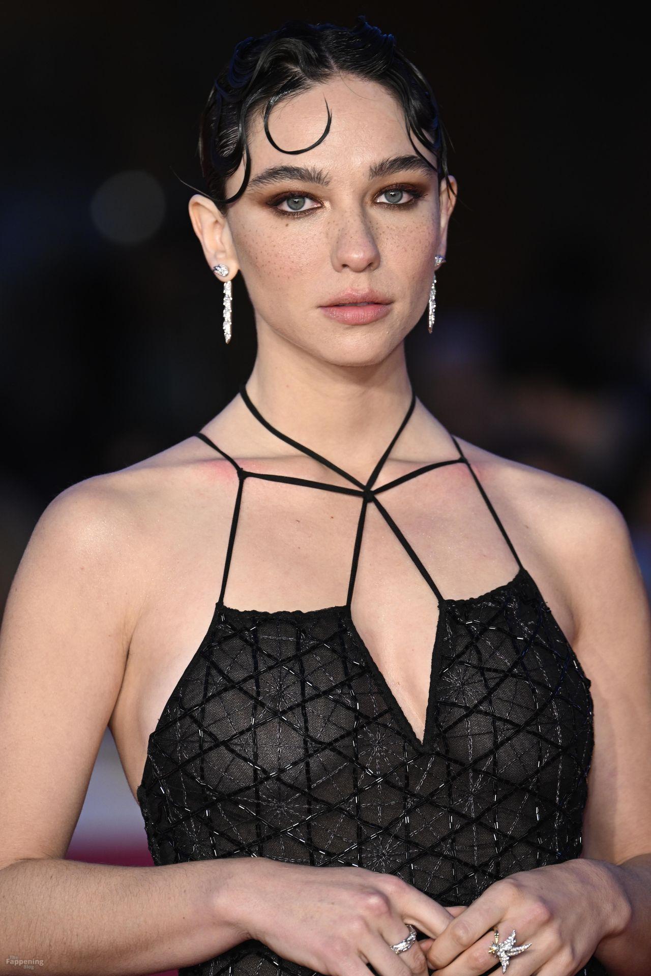 matilda-de-angelis-249-the-fappening-pics_