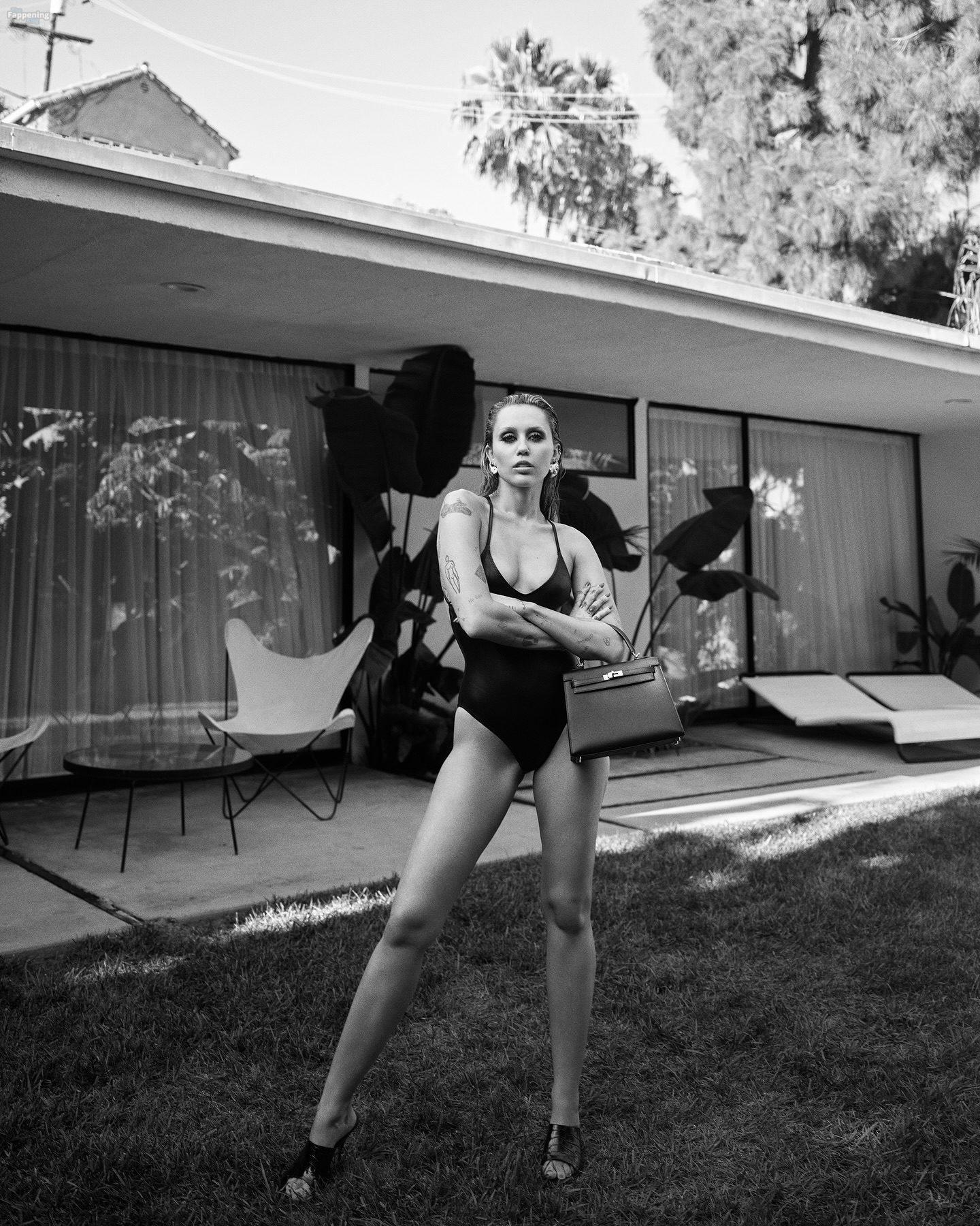 miley-cyrus-vogue-france-shoot-008-the-fappening-pics_