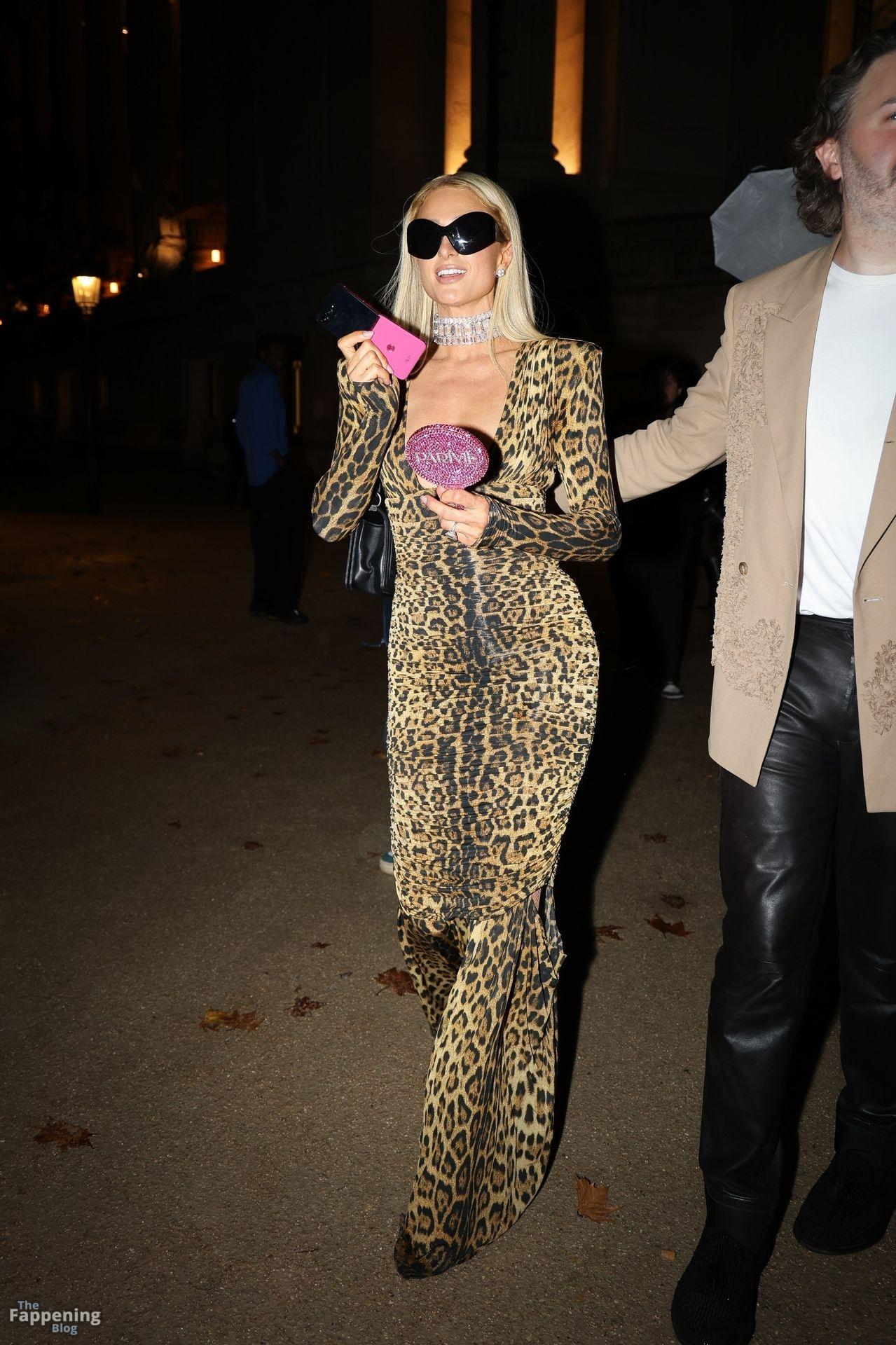 paris-hilton-sexy-19-the-fappening-pics