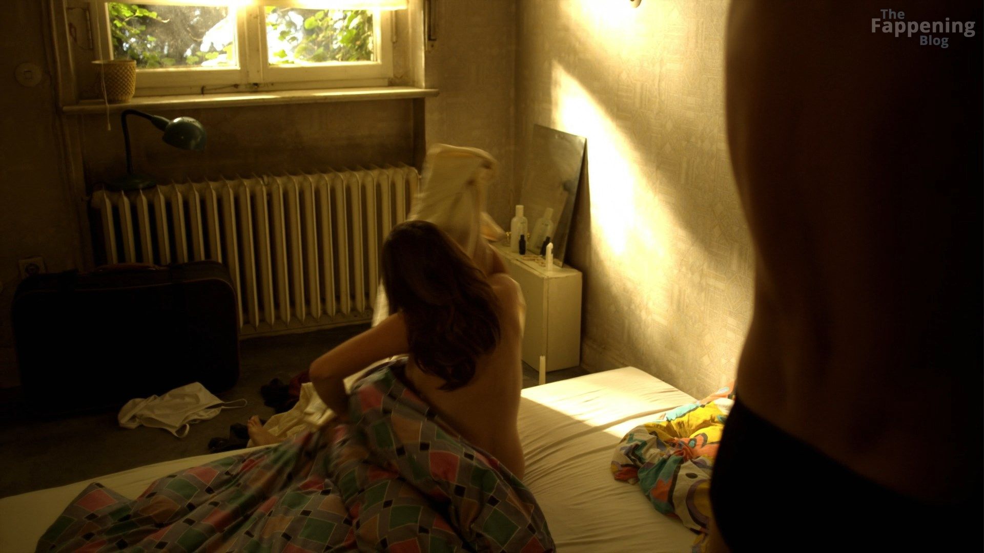 paula-schramm-3-the-fappening-pics_