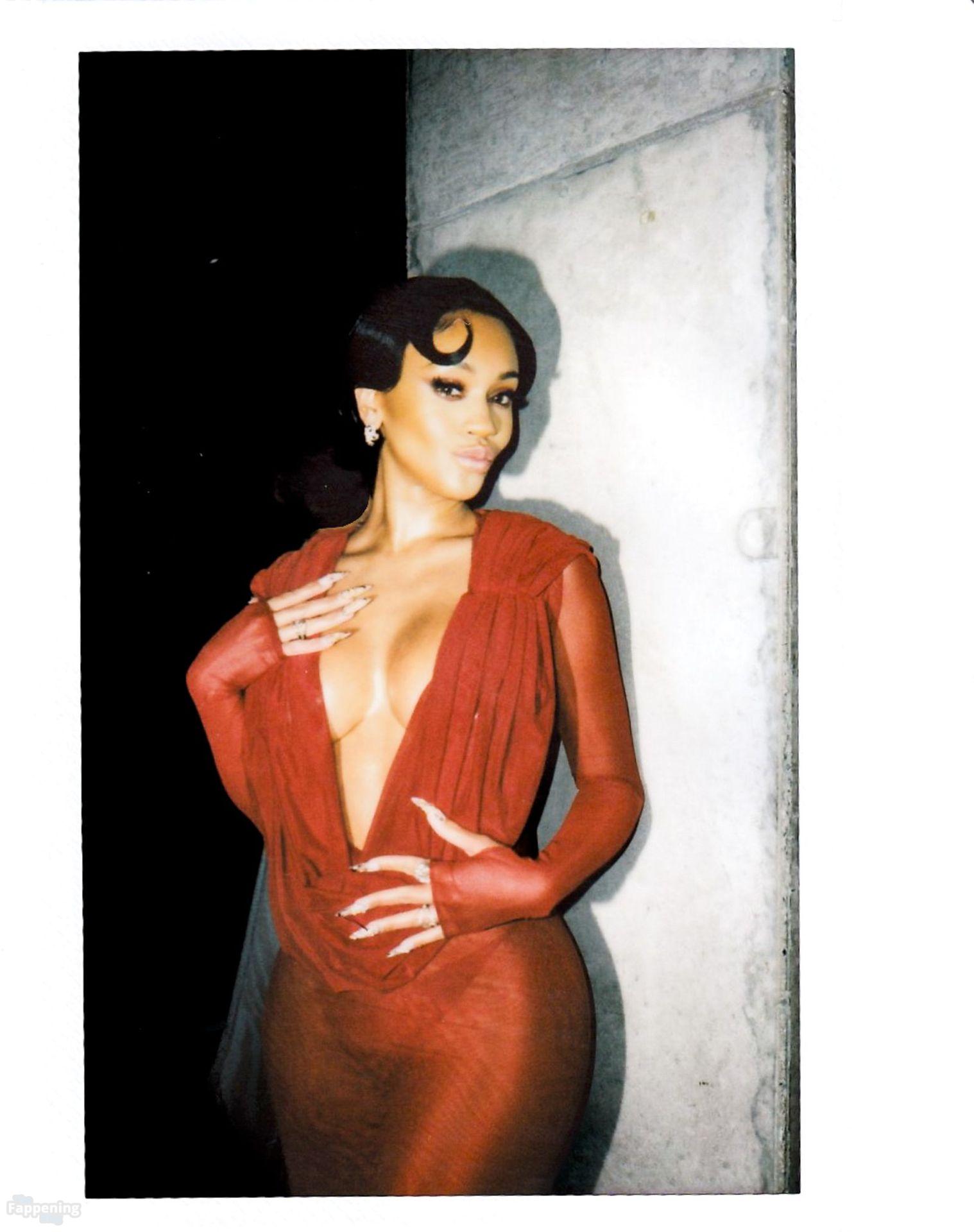 saweetie-big-breasts-ass-red-dress-nyfw-021-the-fappening-pics_