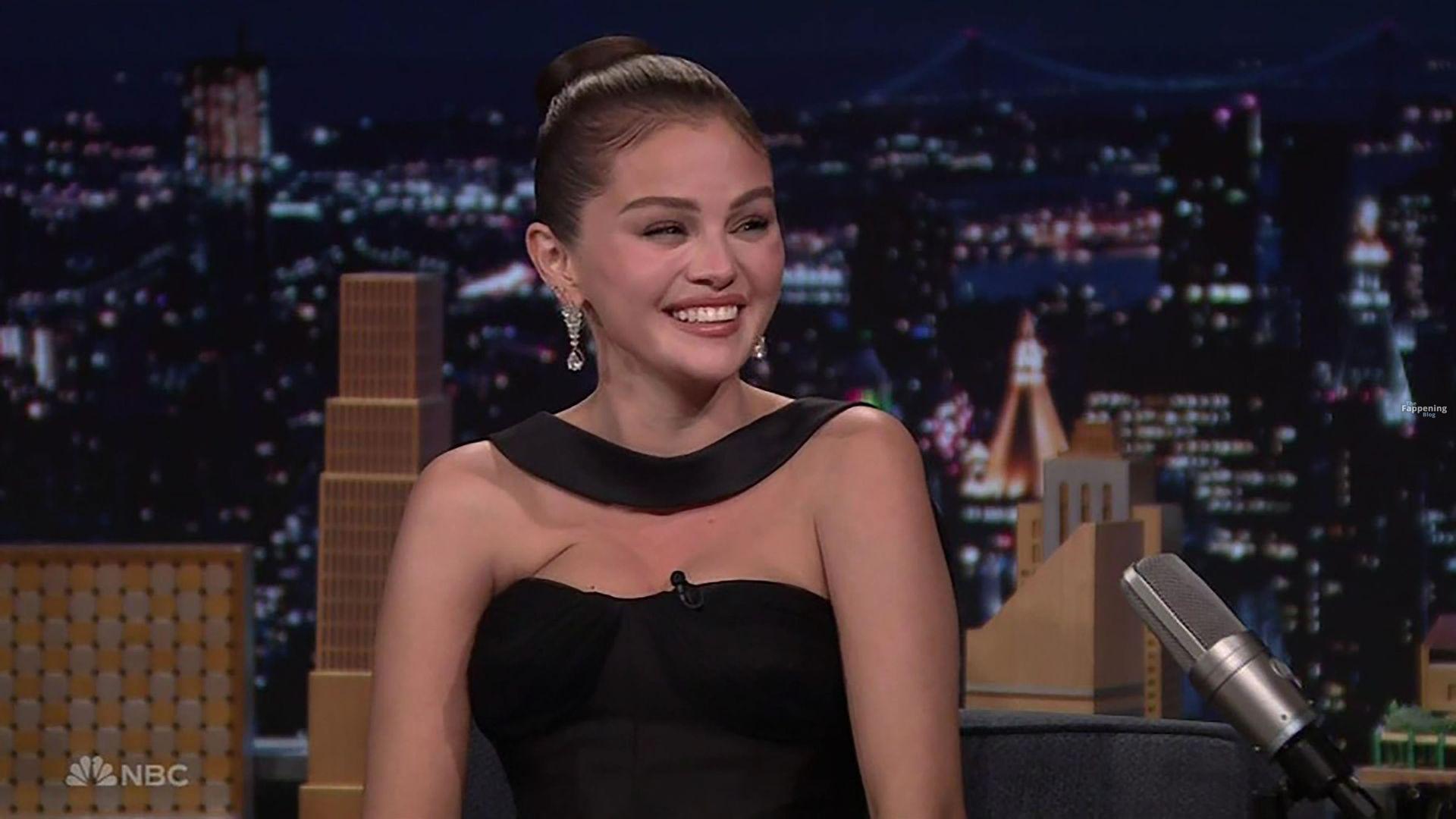 selena-gomez-2-the-fappening-pics_-5