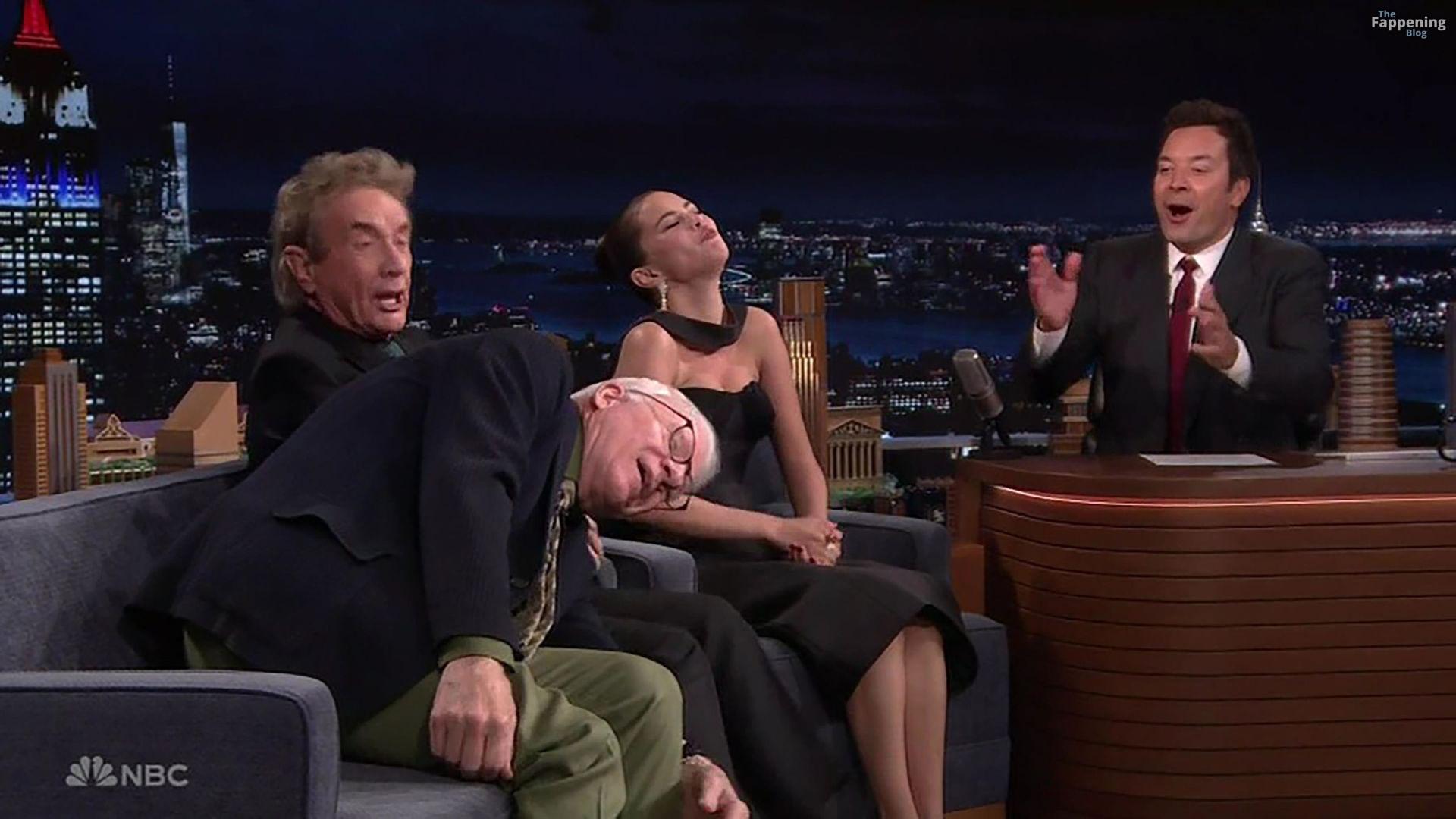 selena-gomez-21-the-fappening-pics_-5