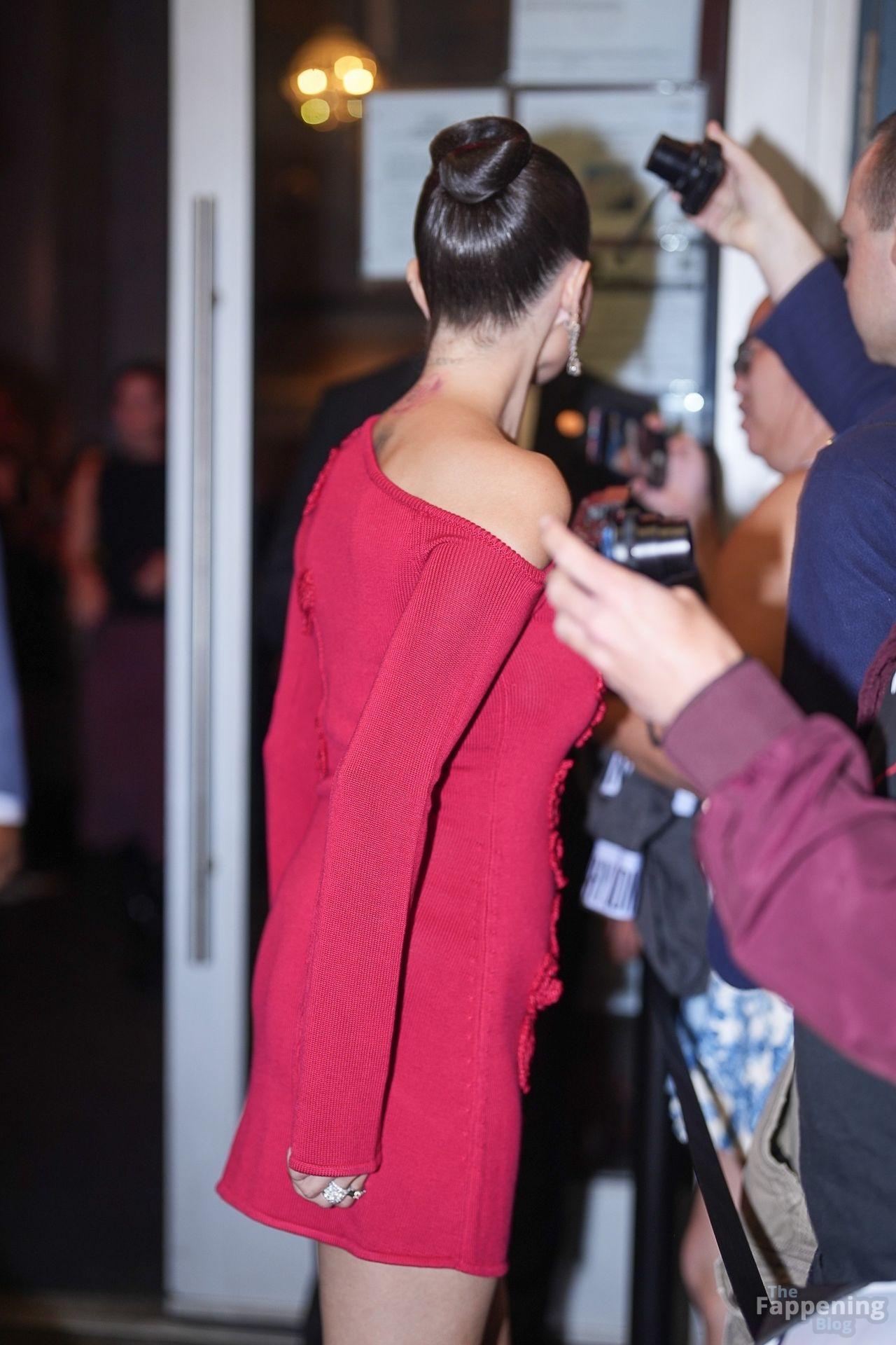 selena-gomez-22-the-fappening-pics_-3