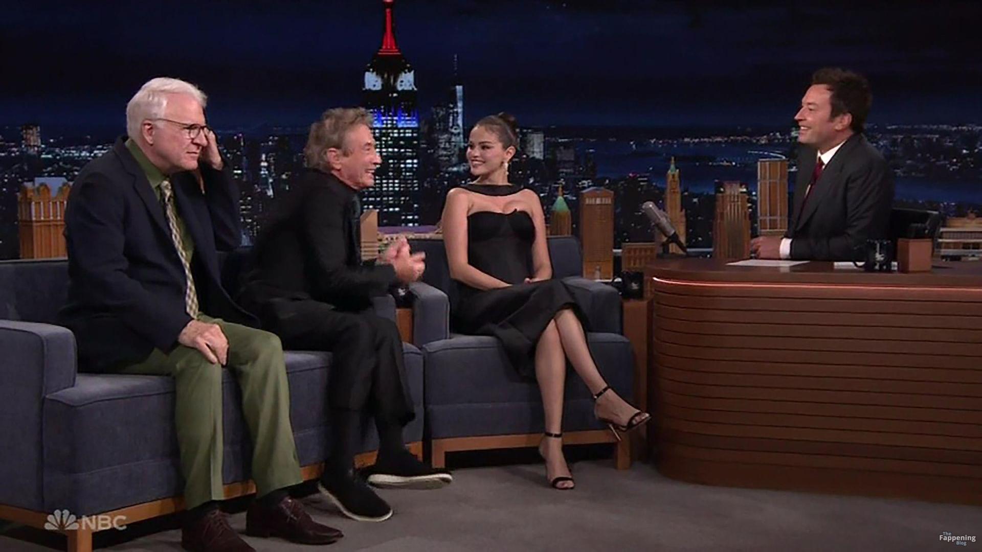 selena-gomez-25-the-fappening-pics_-5