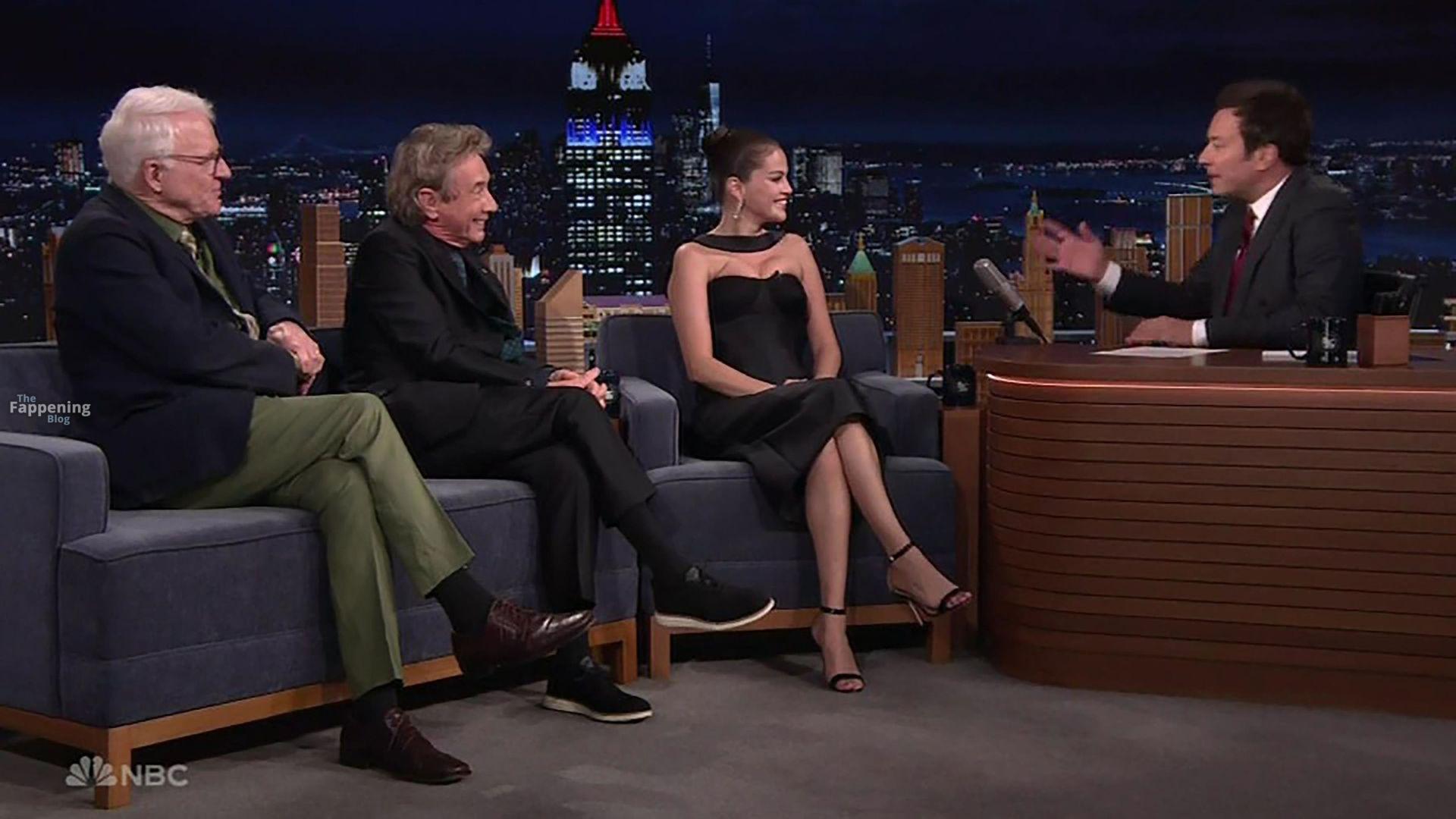 selena-gomez-28-the-fappening-pics_-5