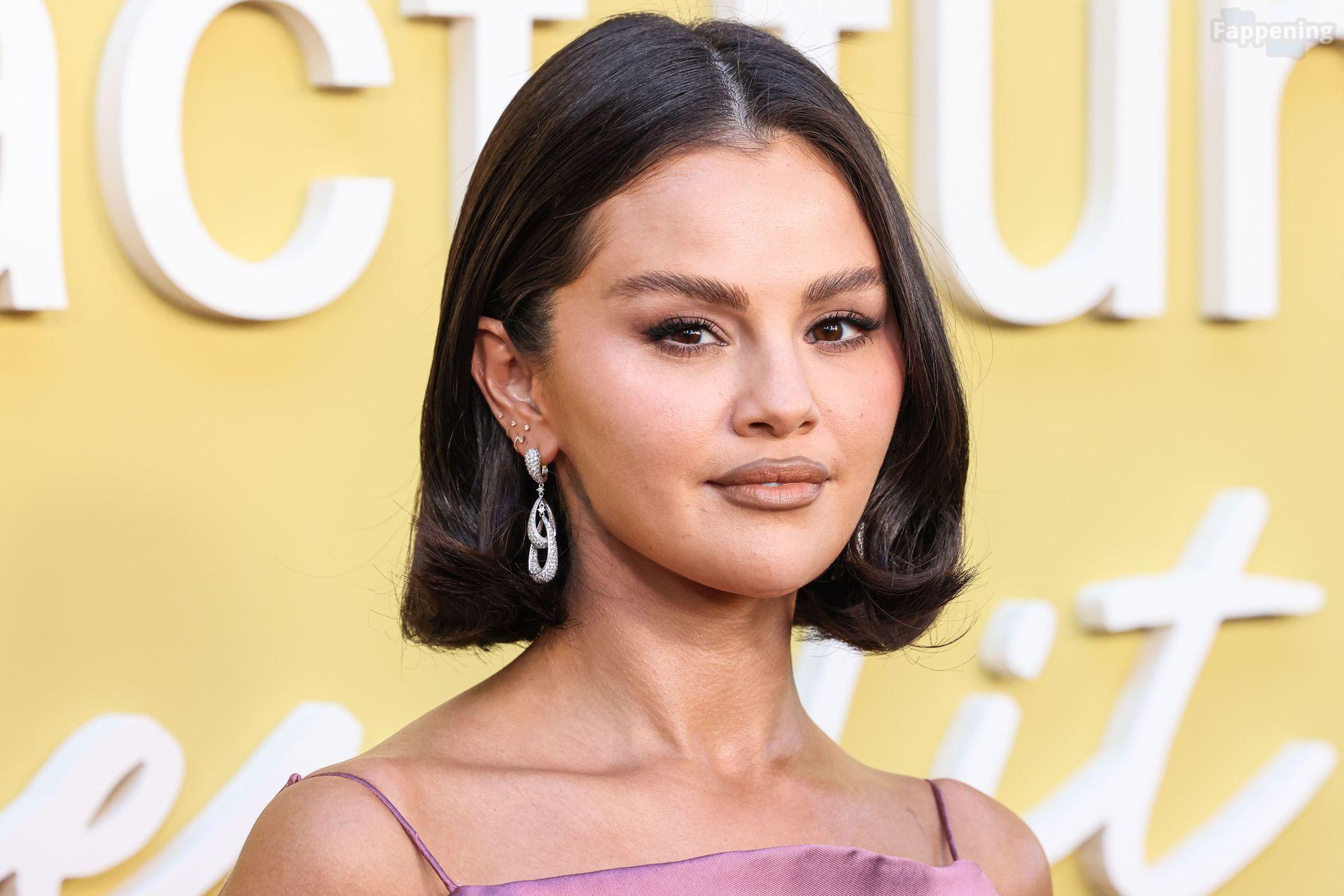 selena-gomez-39-the-fappening-pics_