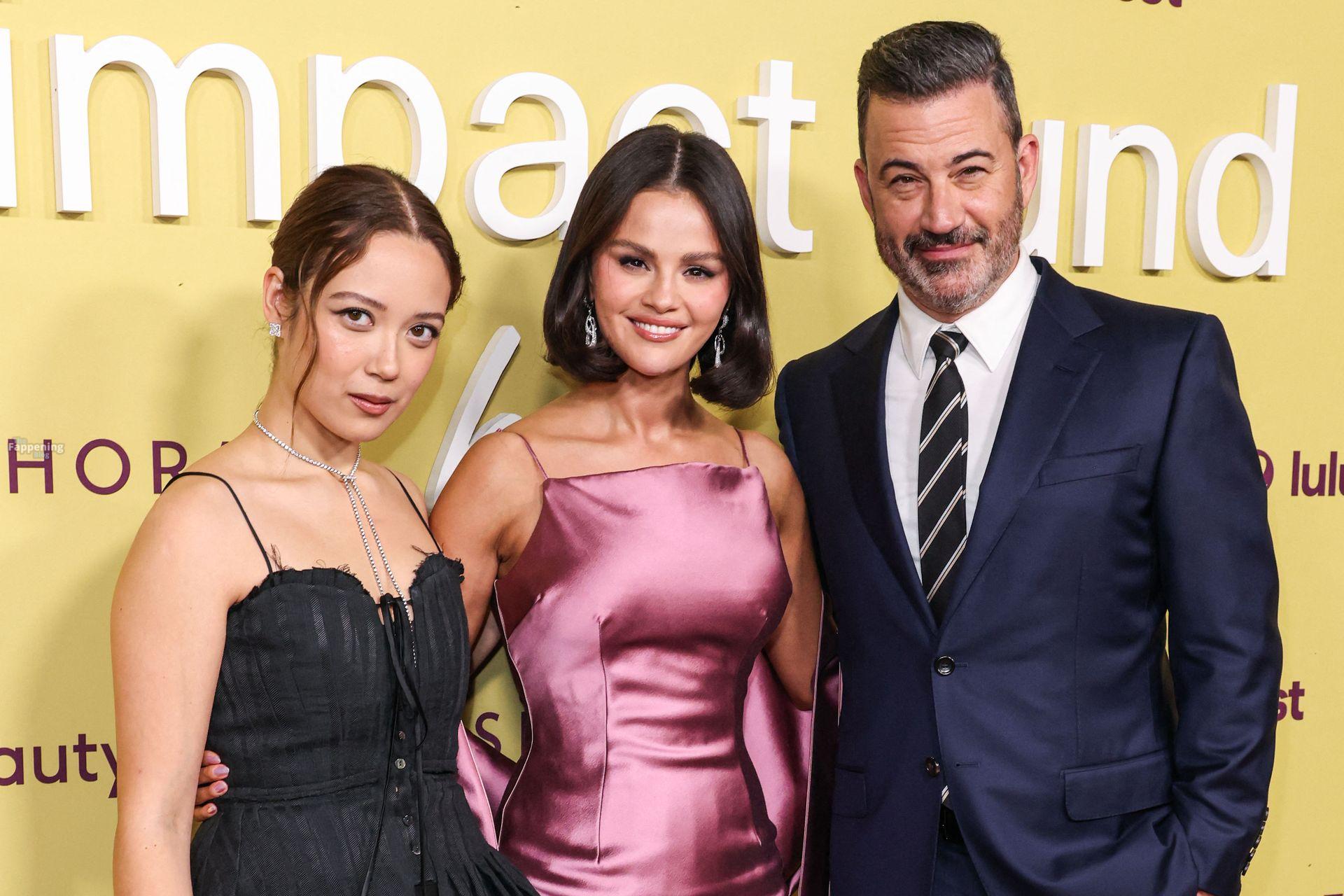 selena-gomez-43-the-fappening-pics_