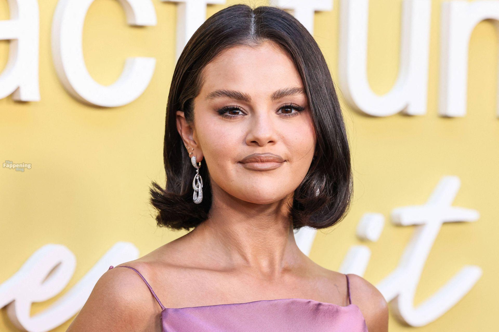 selena-gomez-45-the-fappening-pics_