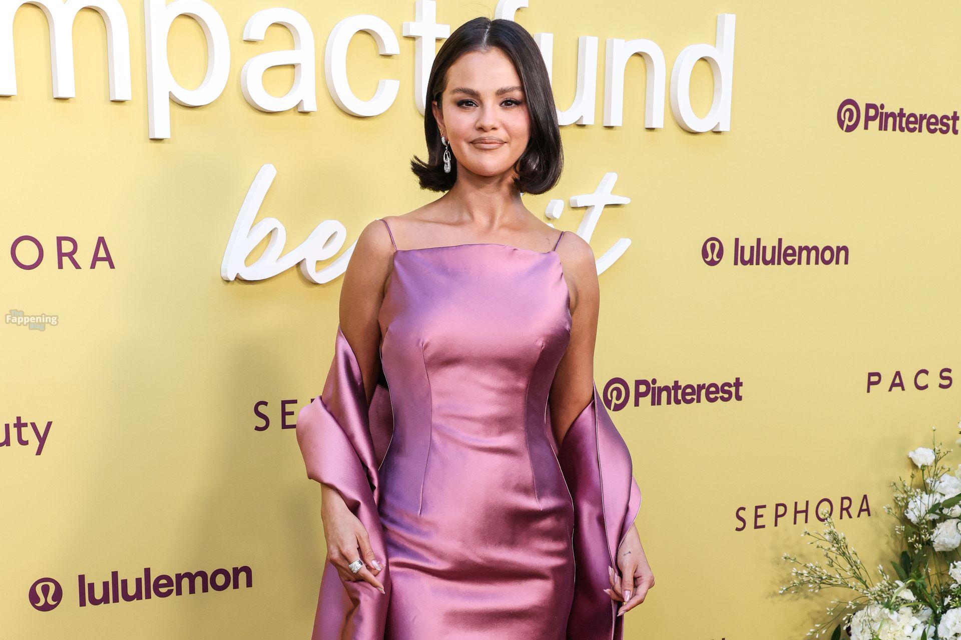 selena-gomez-sexy-53-the-fappening-pics_