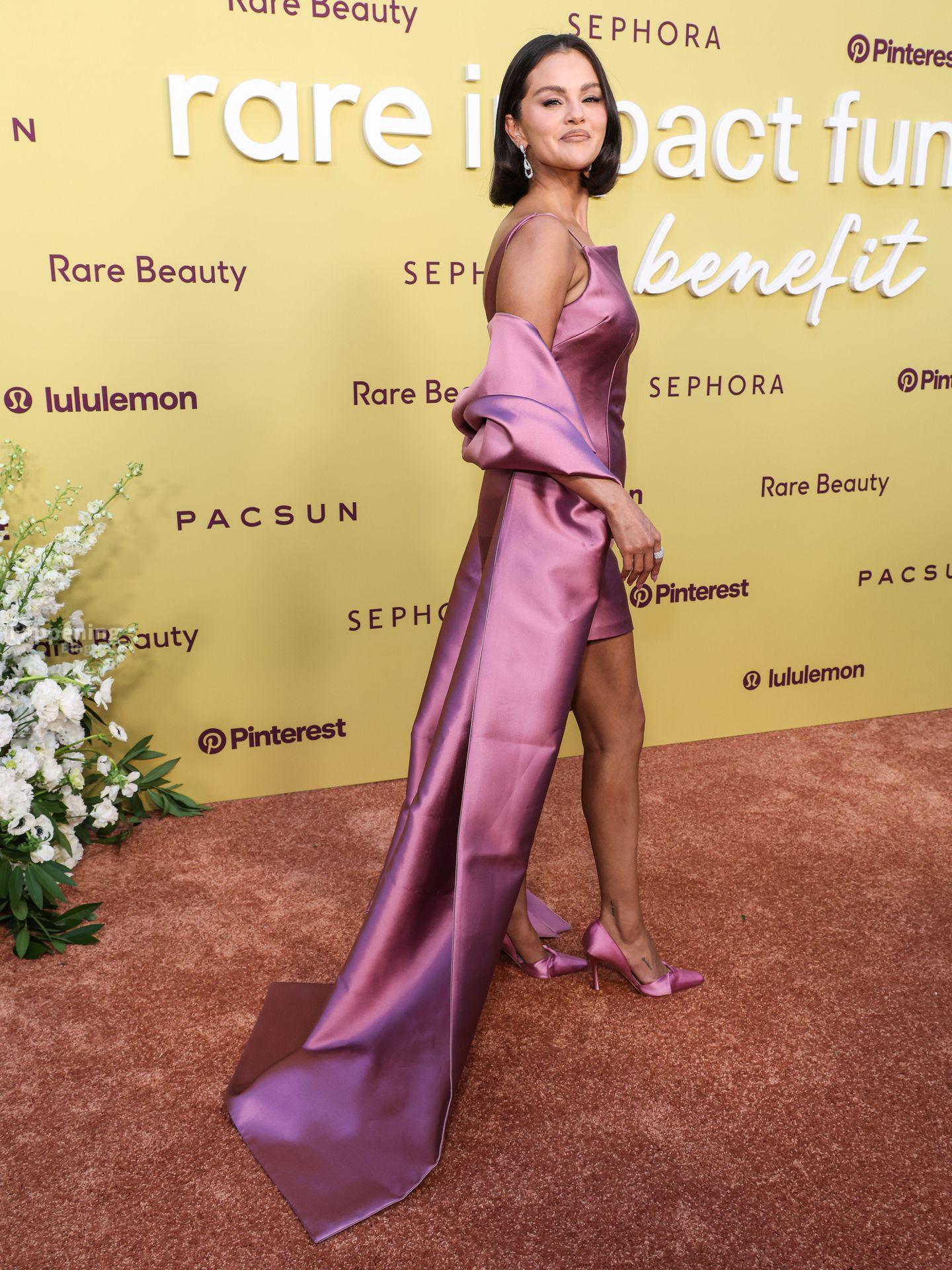 selena-gomez-sexy-7-the-fappening-pics_