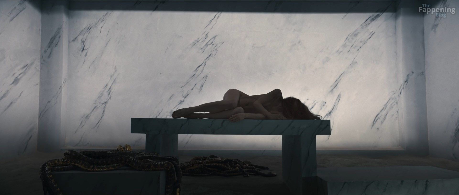 serenay-sarikaya-nude-sexy-13-the-fappening-pics