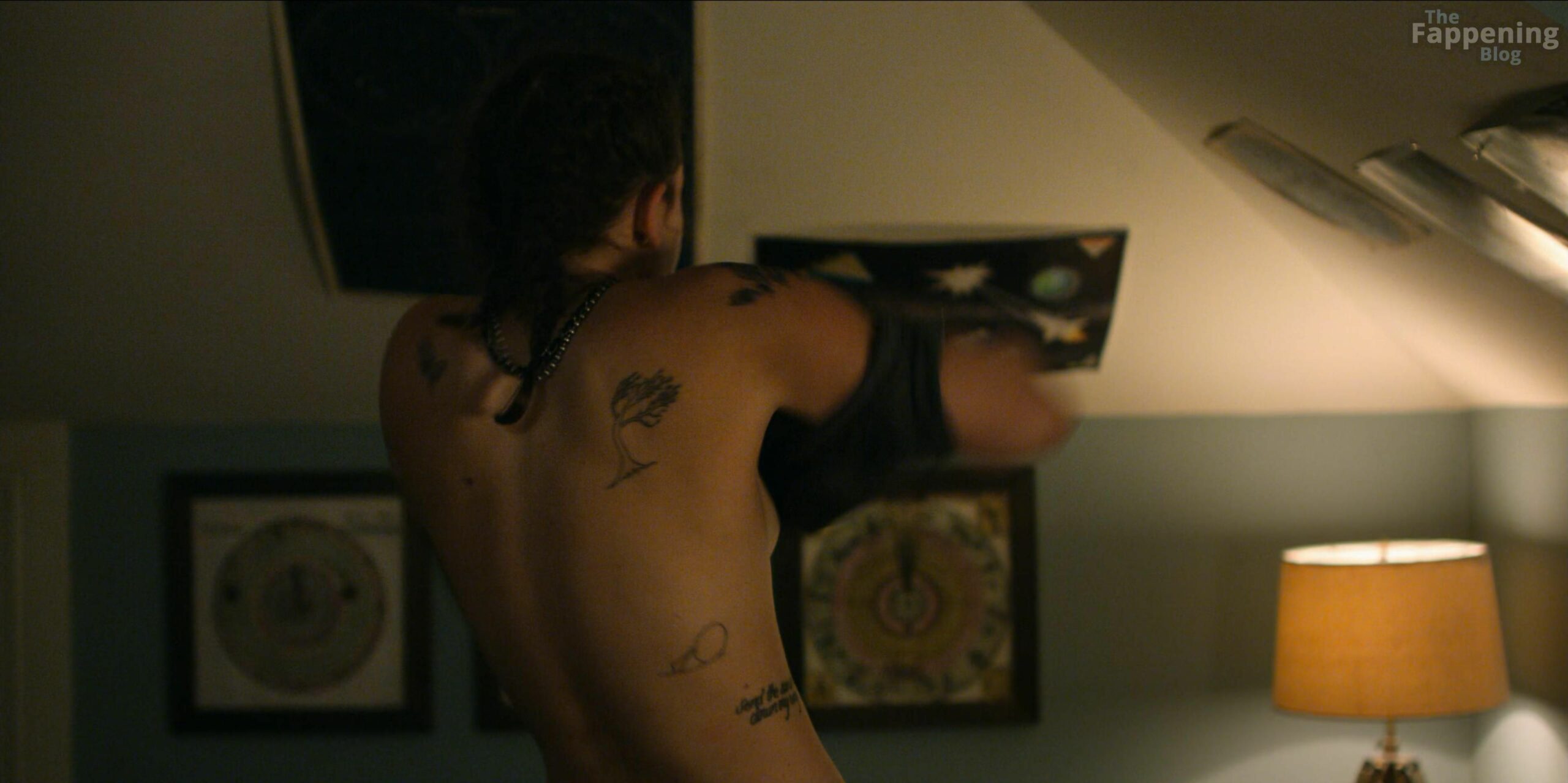 sosie-ruth-bacon-sexy-topless-11-the-fappening-pics-scaled-1