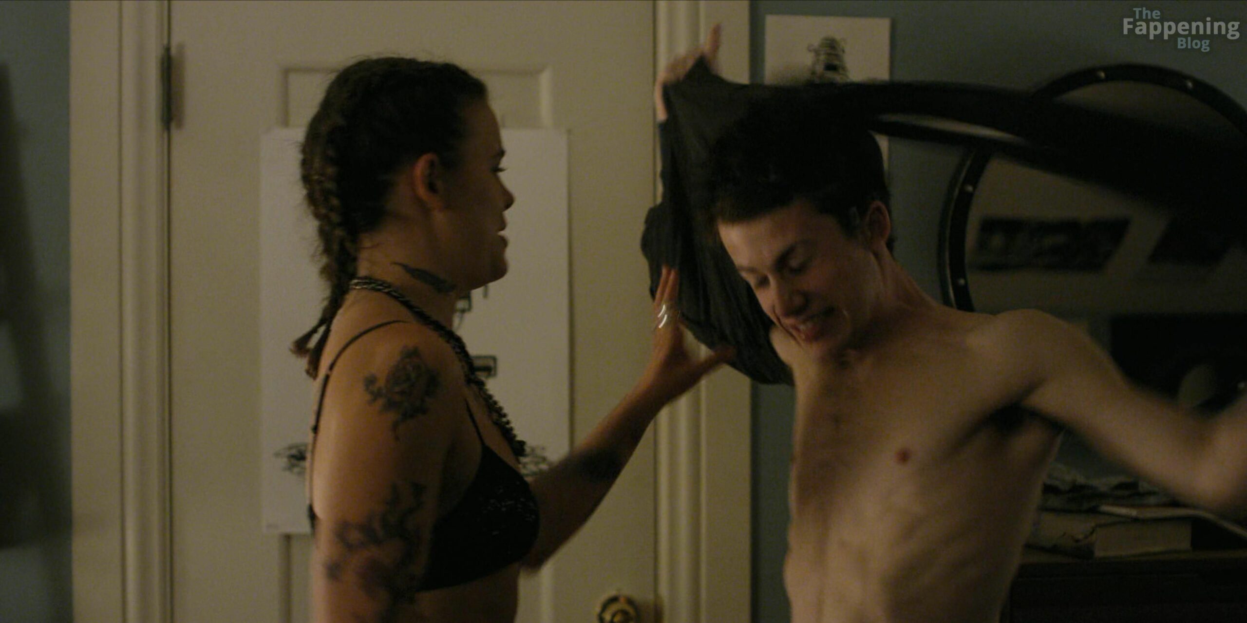 sosie-ruth-bacon-sexy-topless-3-the-fappening-pics-scaled-1