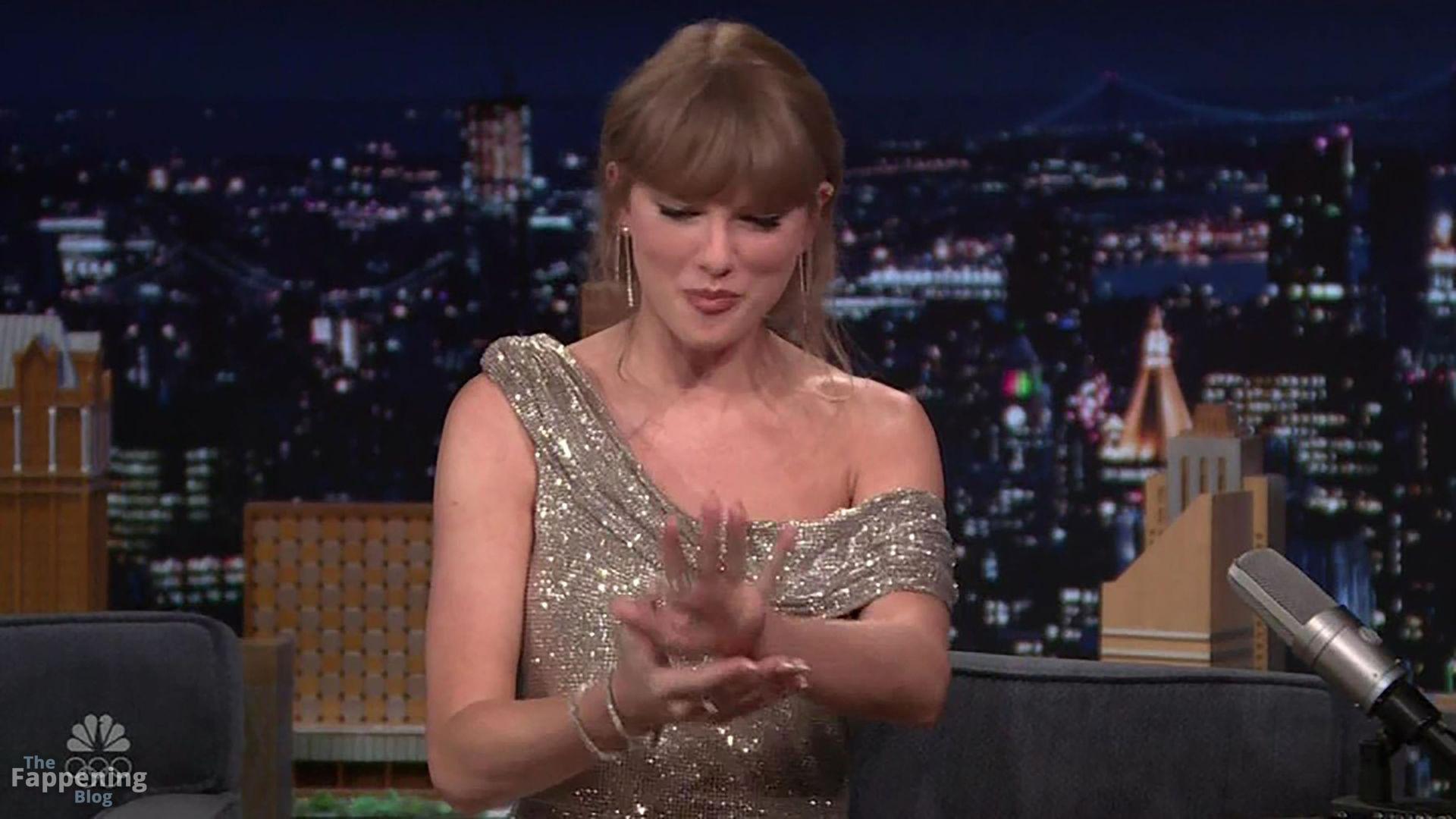 taylor-swift-1-the-fappening-pics_-2