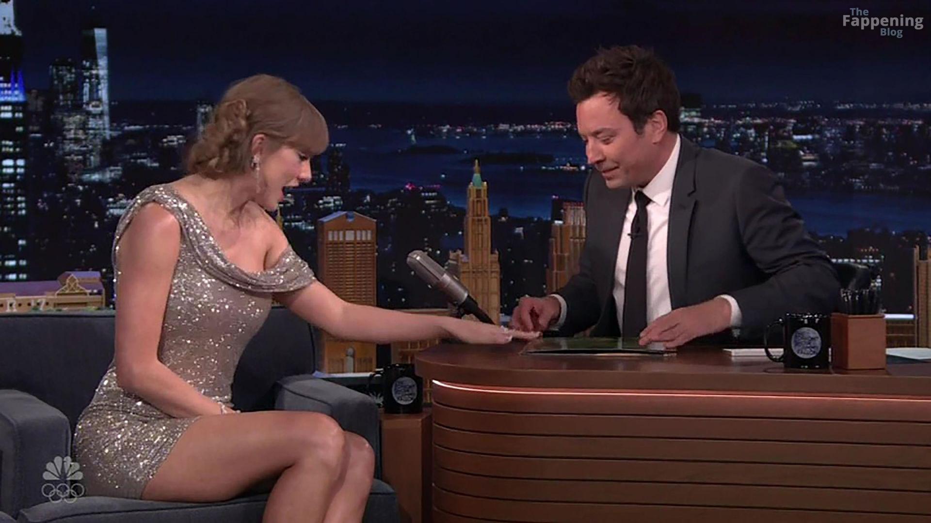 taylor-swift-16-the-fappening-pics_-2