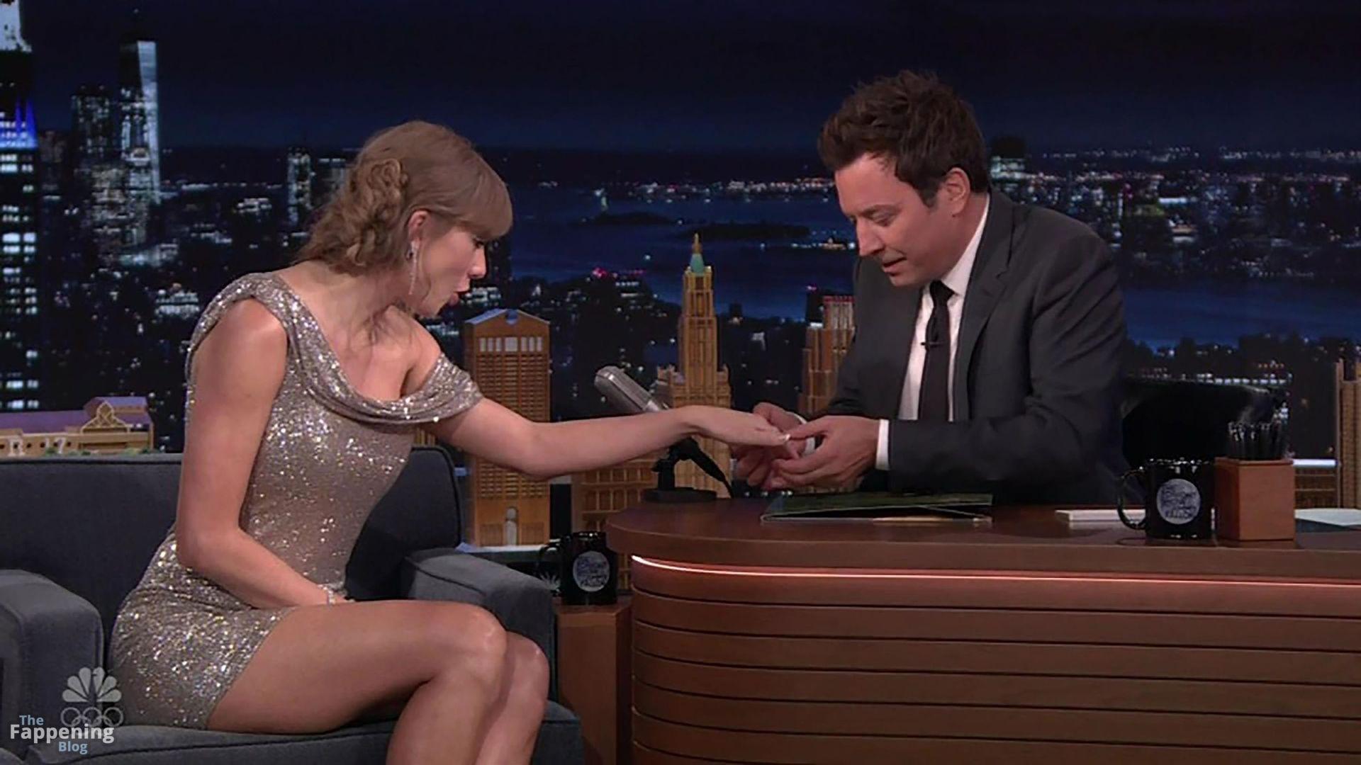 taylor-swift-17-the-fappening-pics_-2