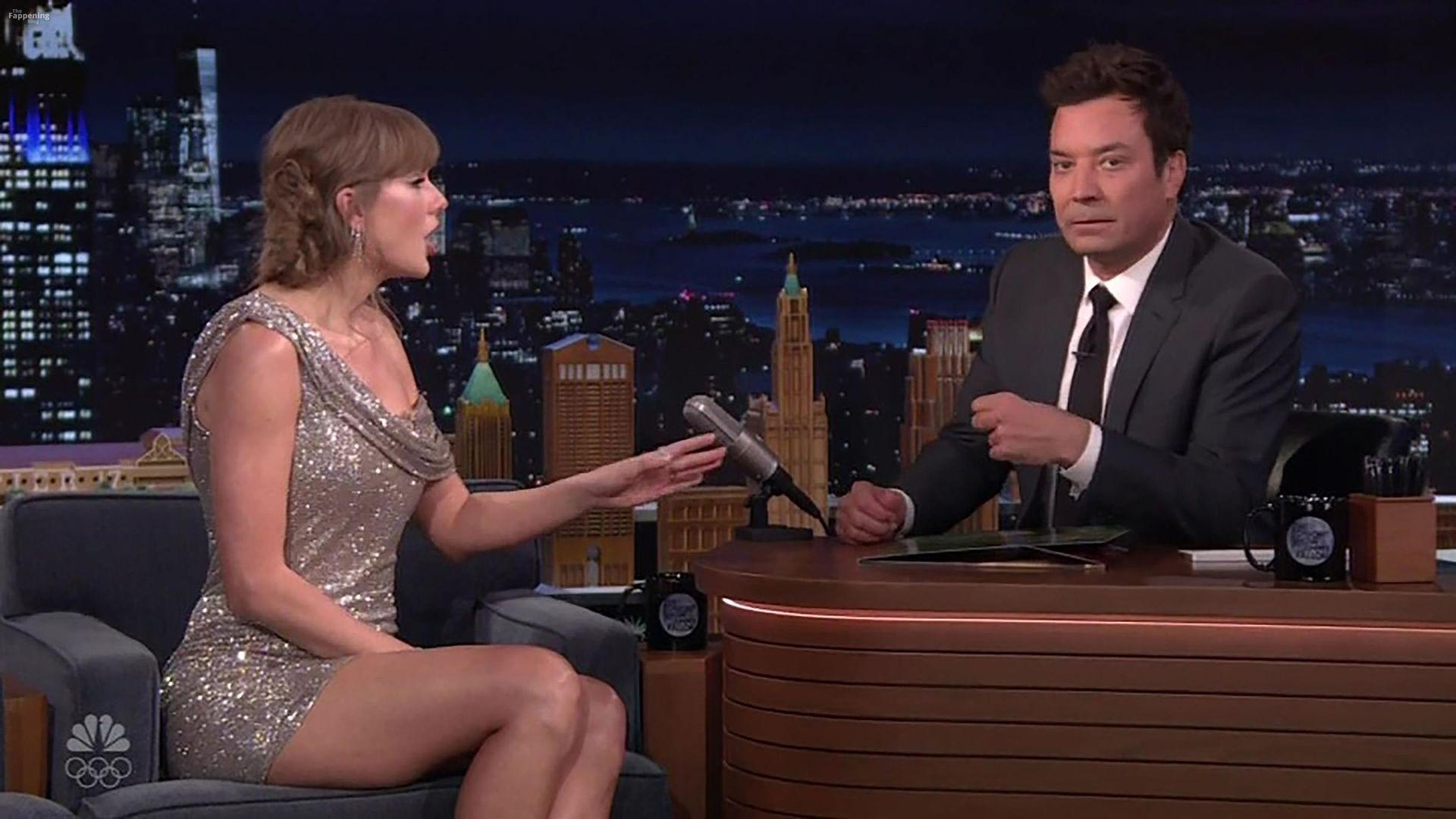 taylor-swift-33-the-fappening-pics_-2